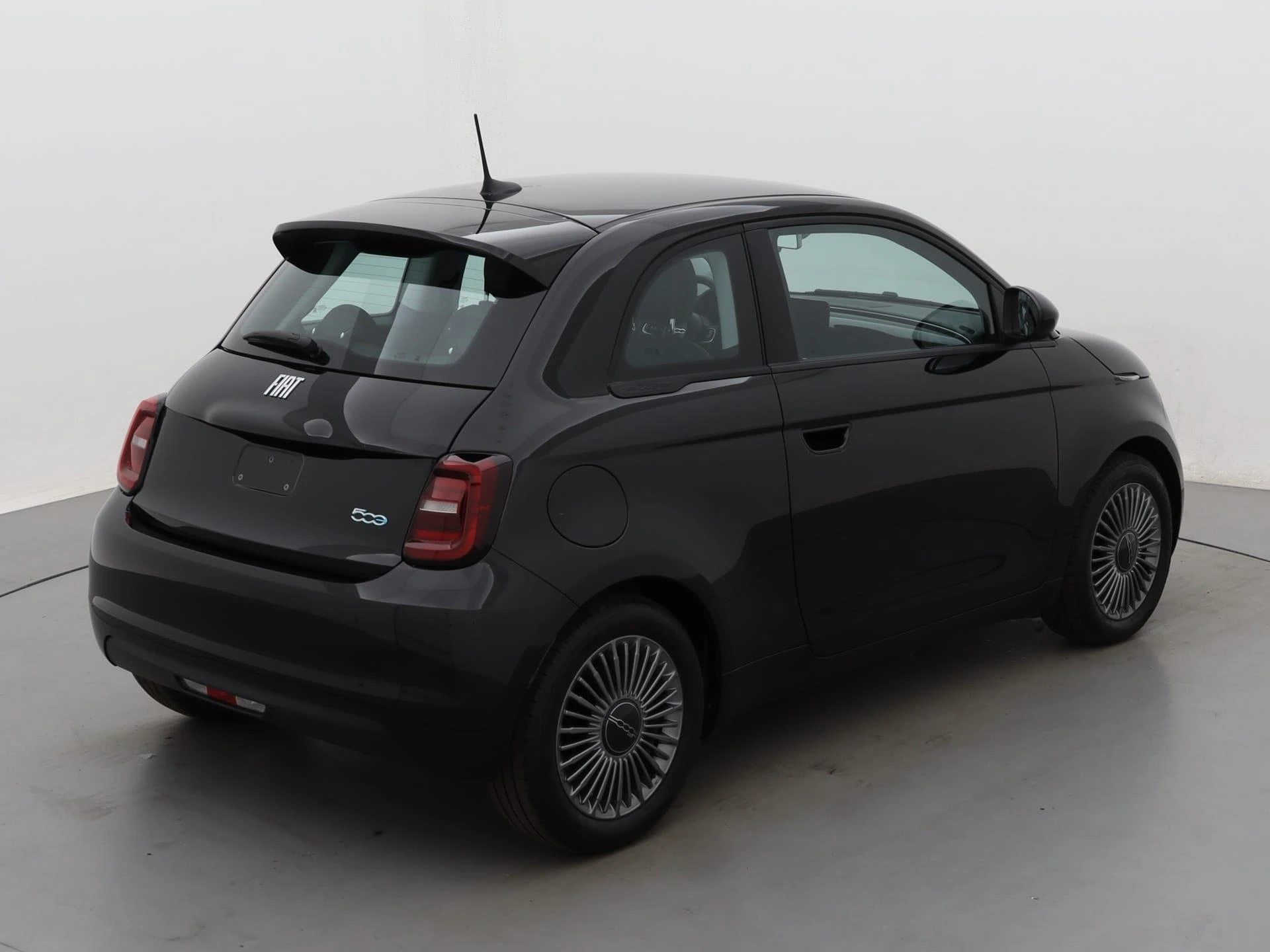Fiat-500e-image-19