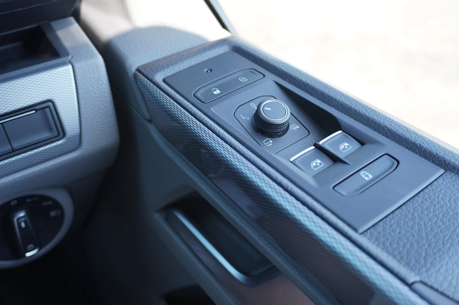 Volkswagen-California-image-62
