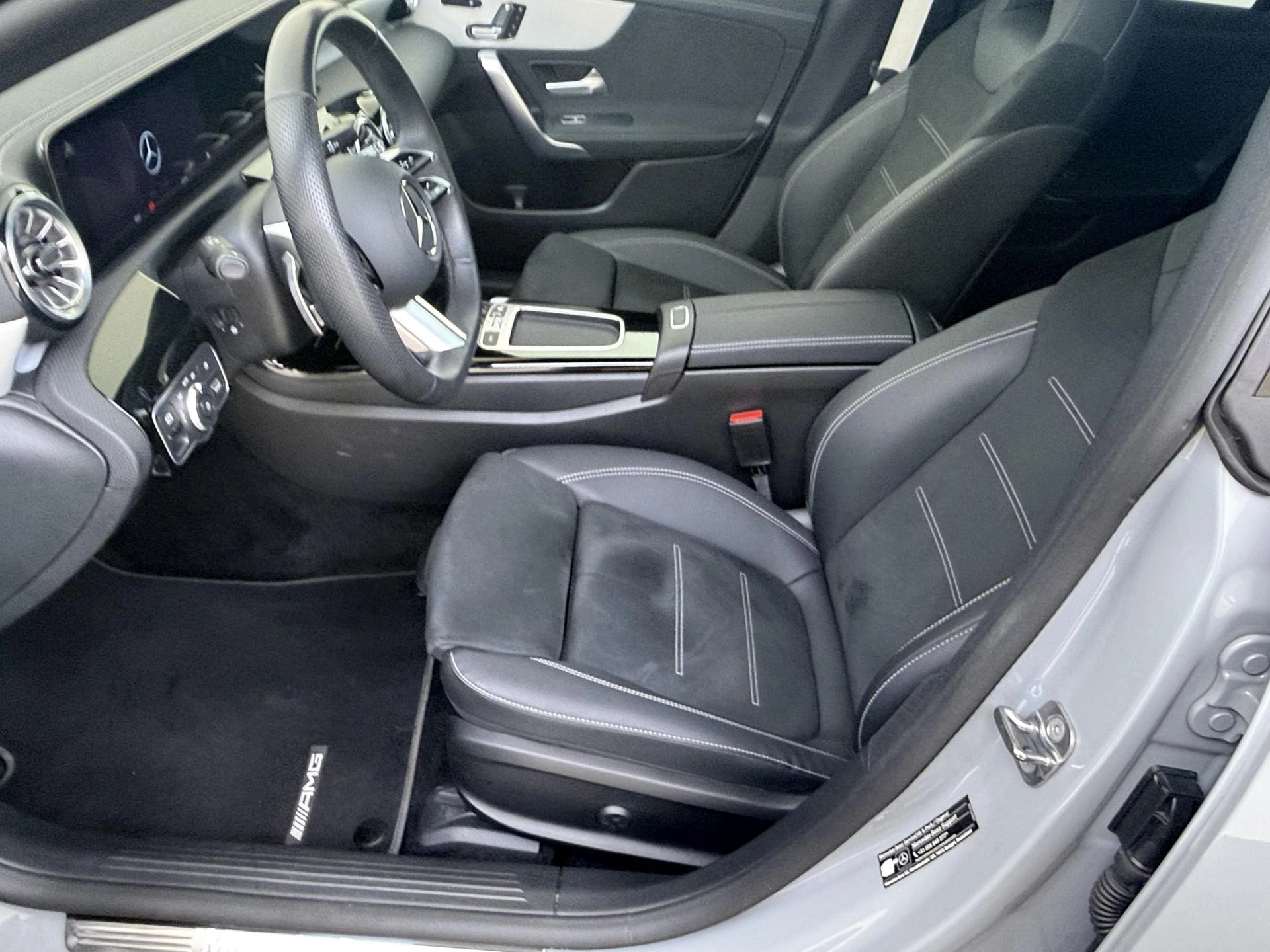 Mercedes-Benz-CLA-image-14