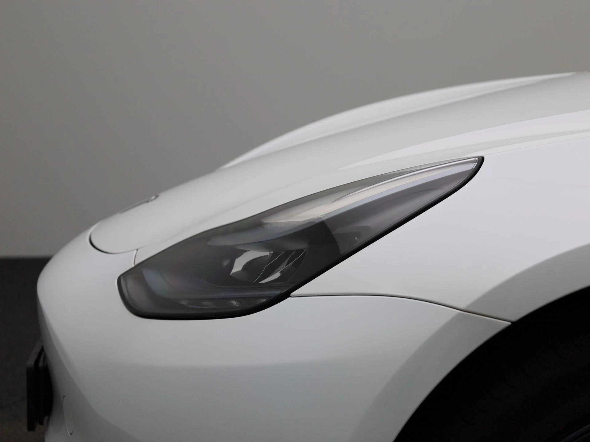 Tesla Model 3 Standard RWD Plus 60 kWh