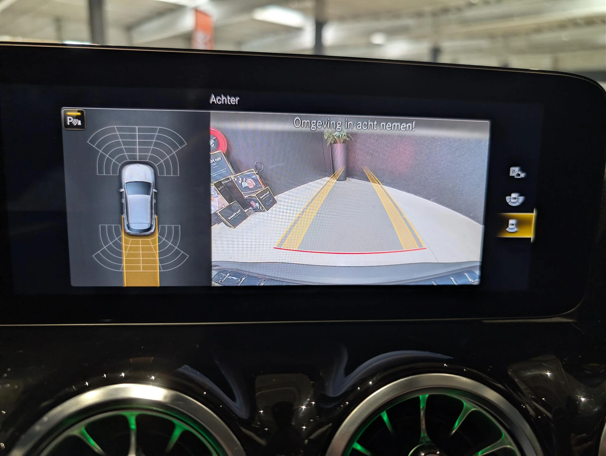 Mercedes-Benz-EQA-image-20