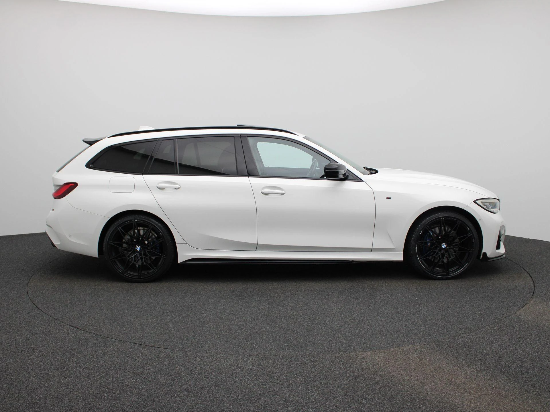 BMW-3 Serie-image-5