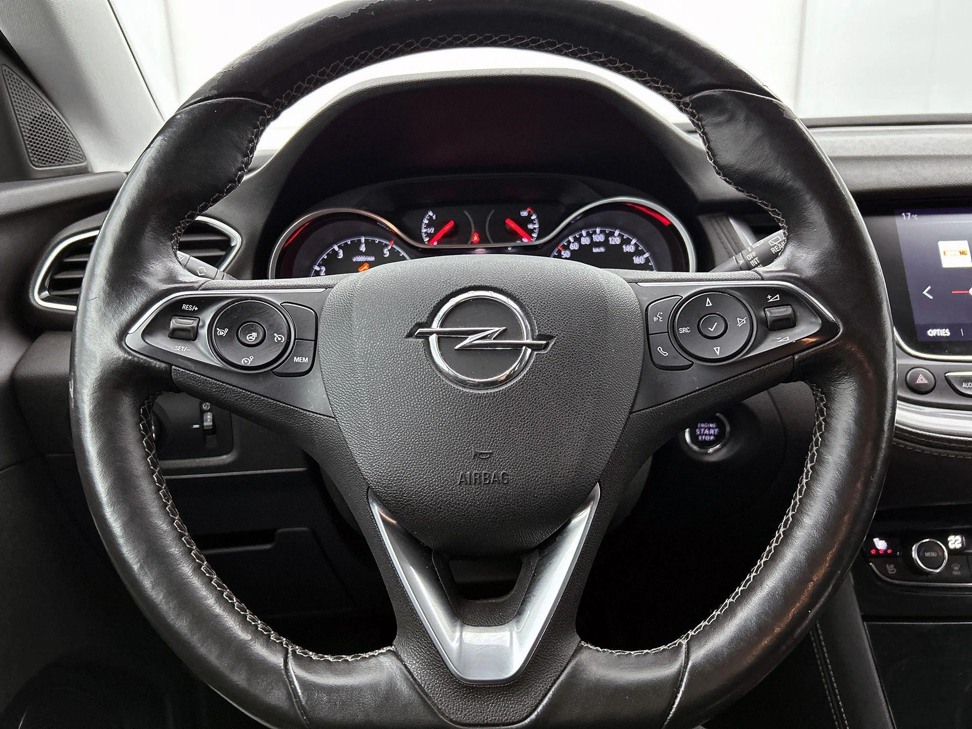 Opel-Grandland X-image-32