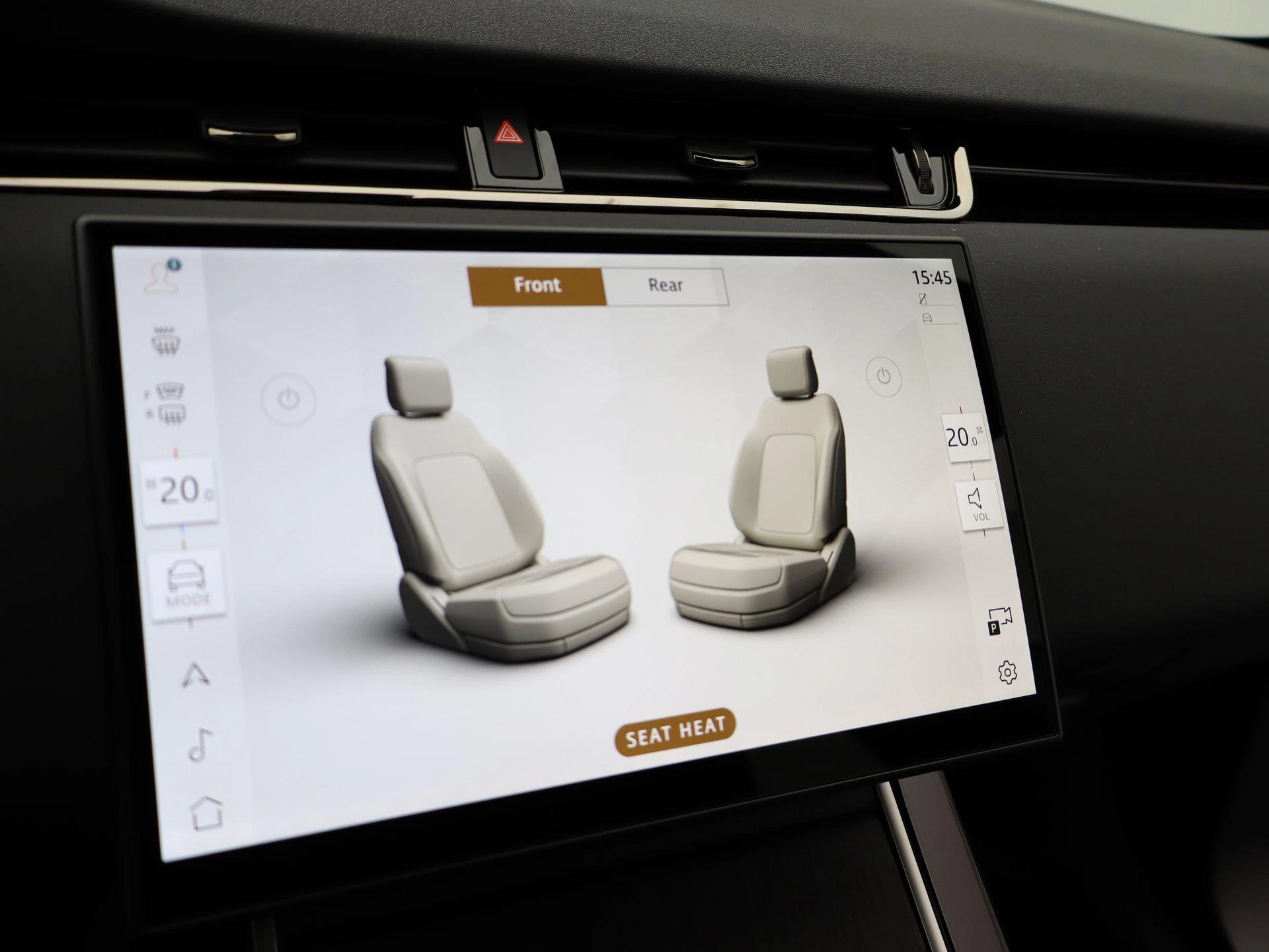 Land Rover-Range Rover Evoque-image-24