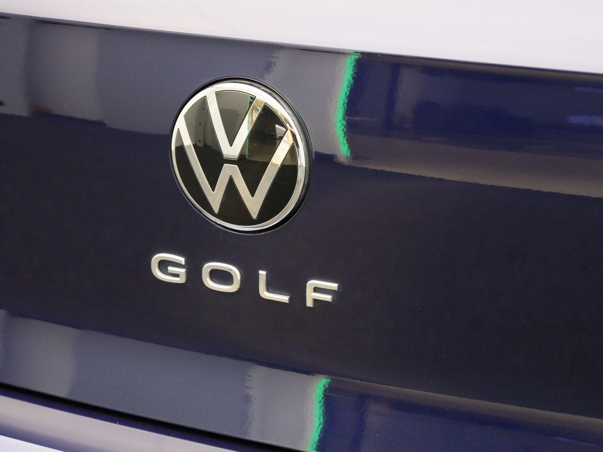 Volkswagen-Golf-image-37