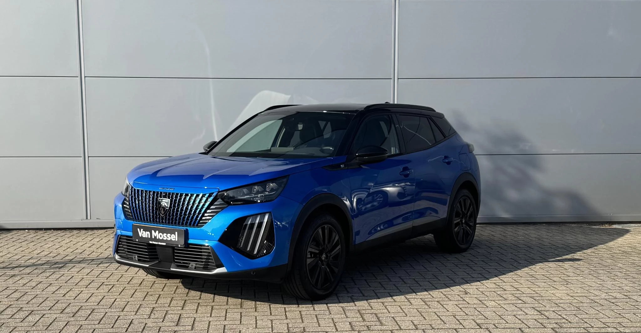 Peugeot-e-2008-image-19