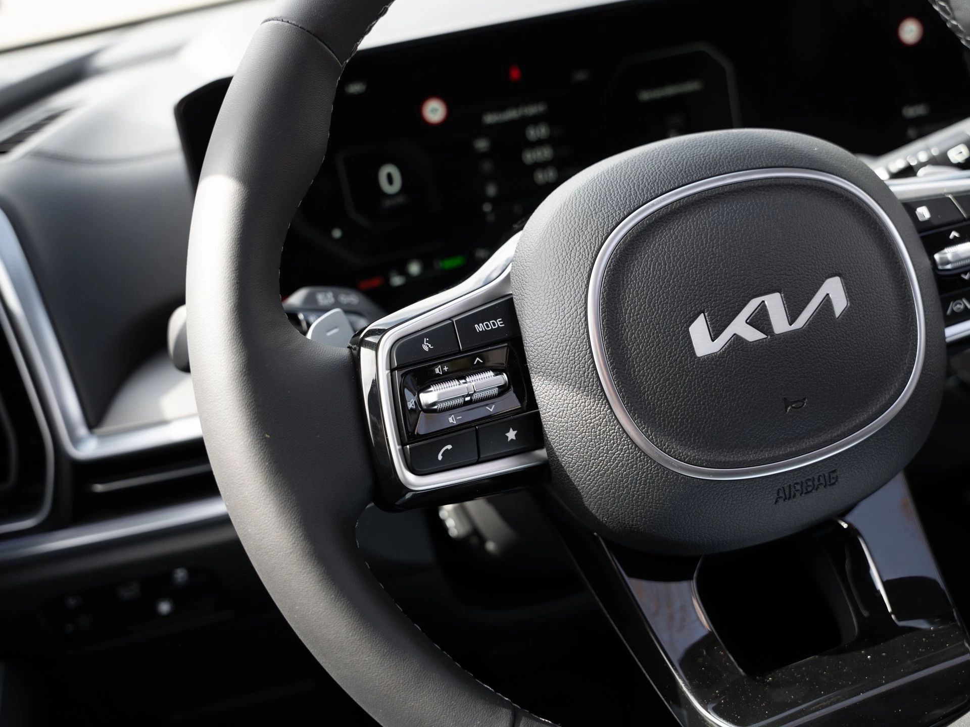 Kia Sorento PHEV AWD Plug&Ride ACC NAVI LED SHZ LEDER PANO *BIG SALE*