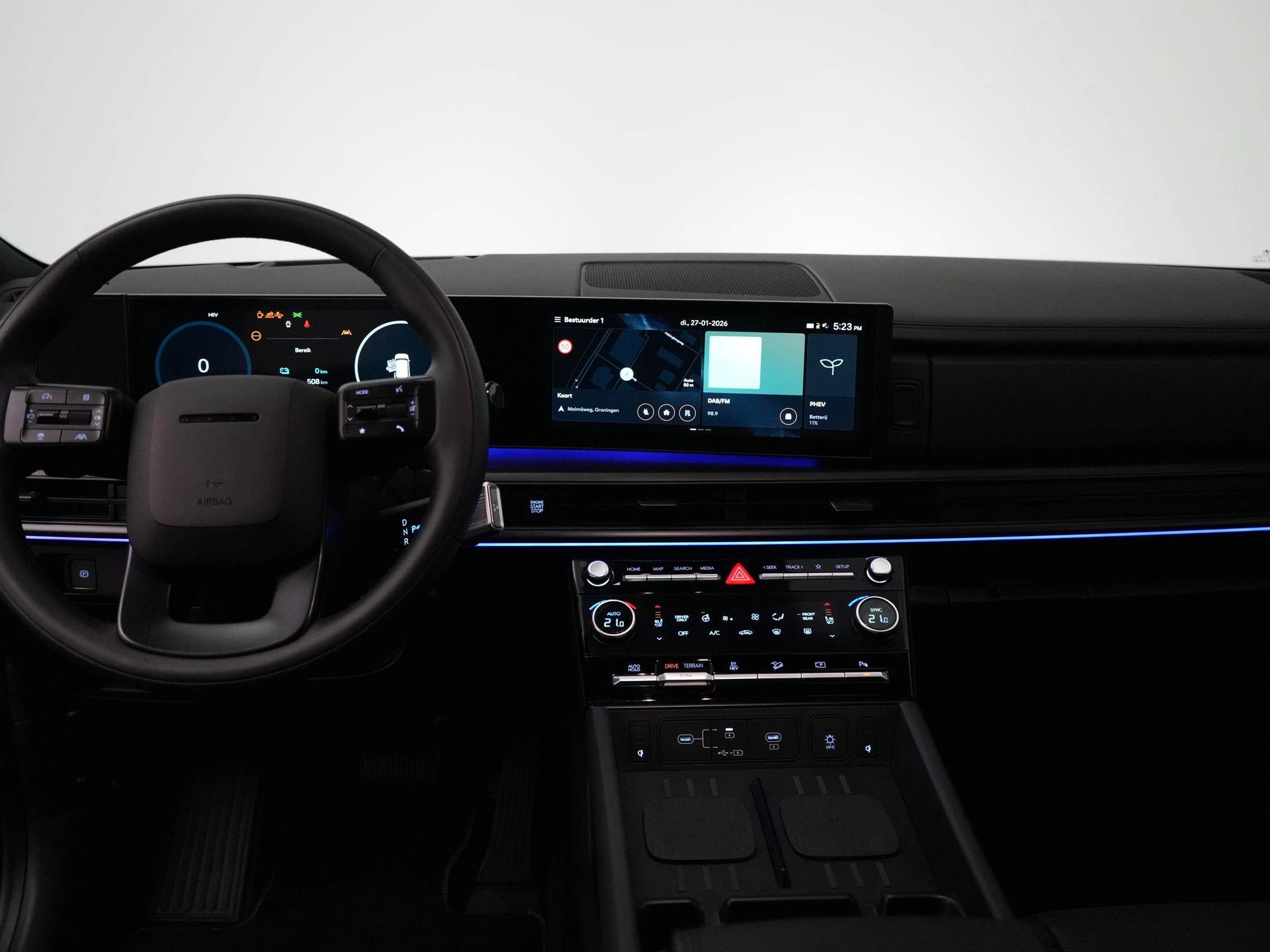 Hyundai-Santa Fe-image-43