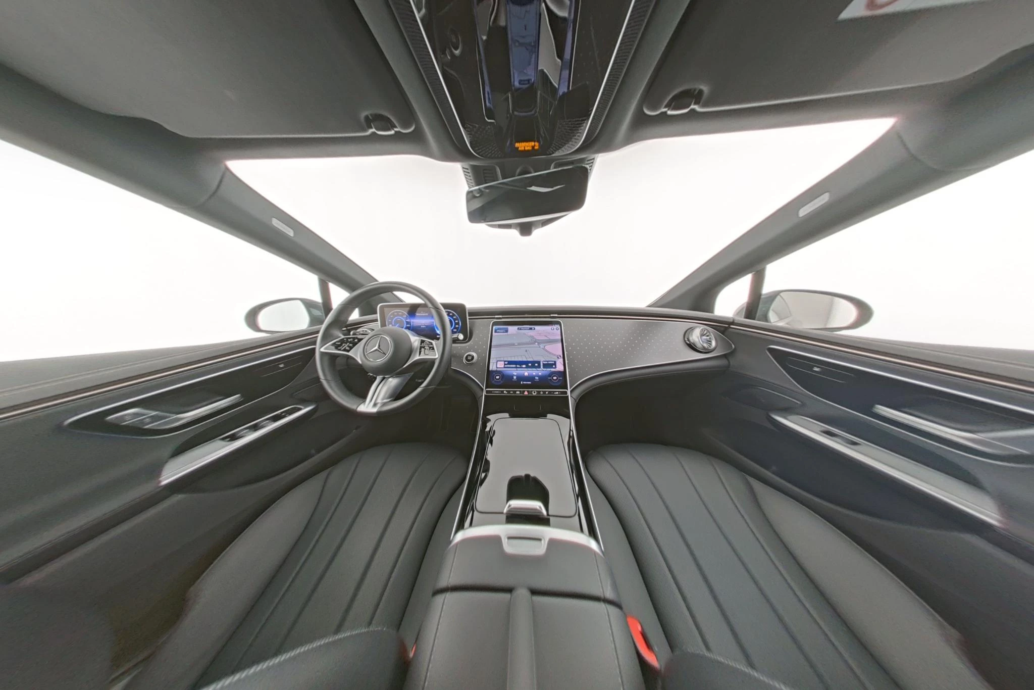 Mercedes-Benz-EQE-image-4