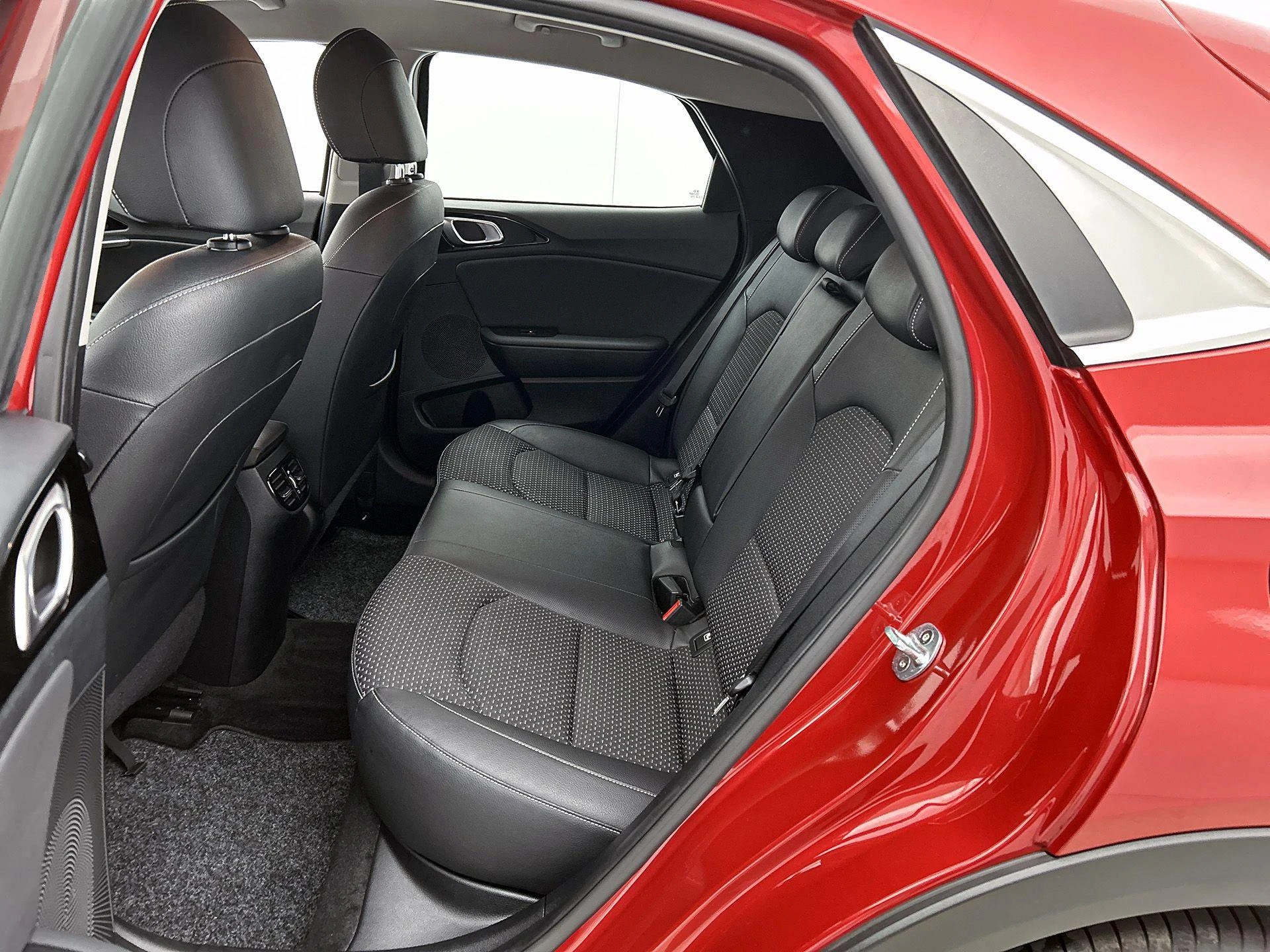 Kia-XCeed-image-26