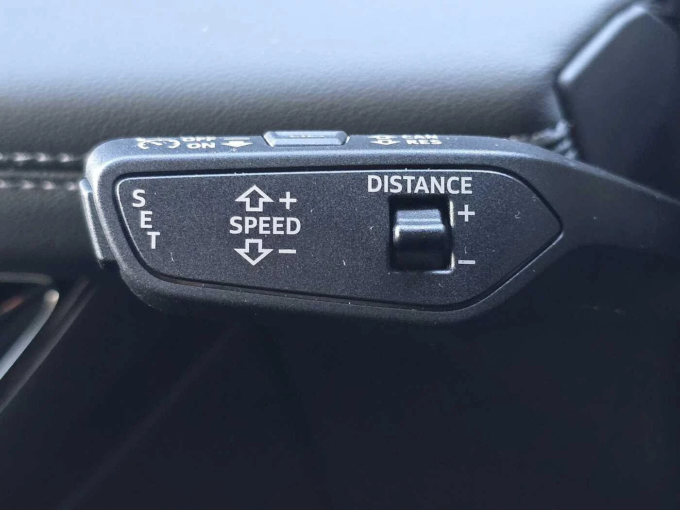 Audi-Q6 e-tron-image-29
