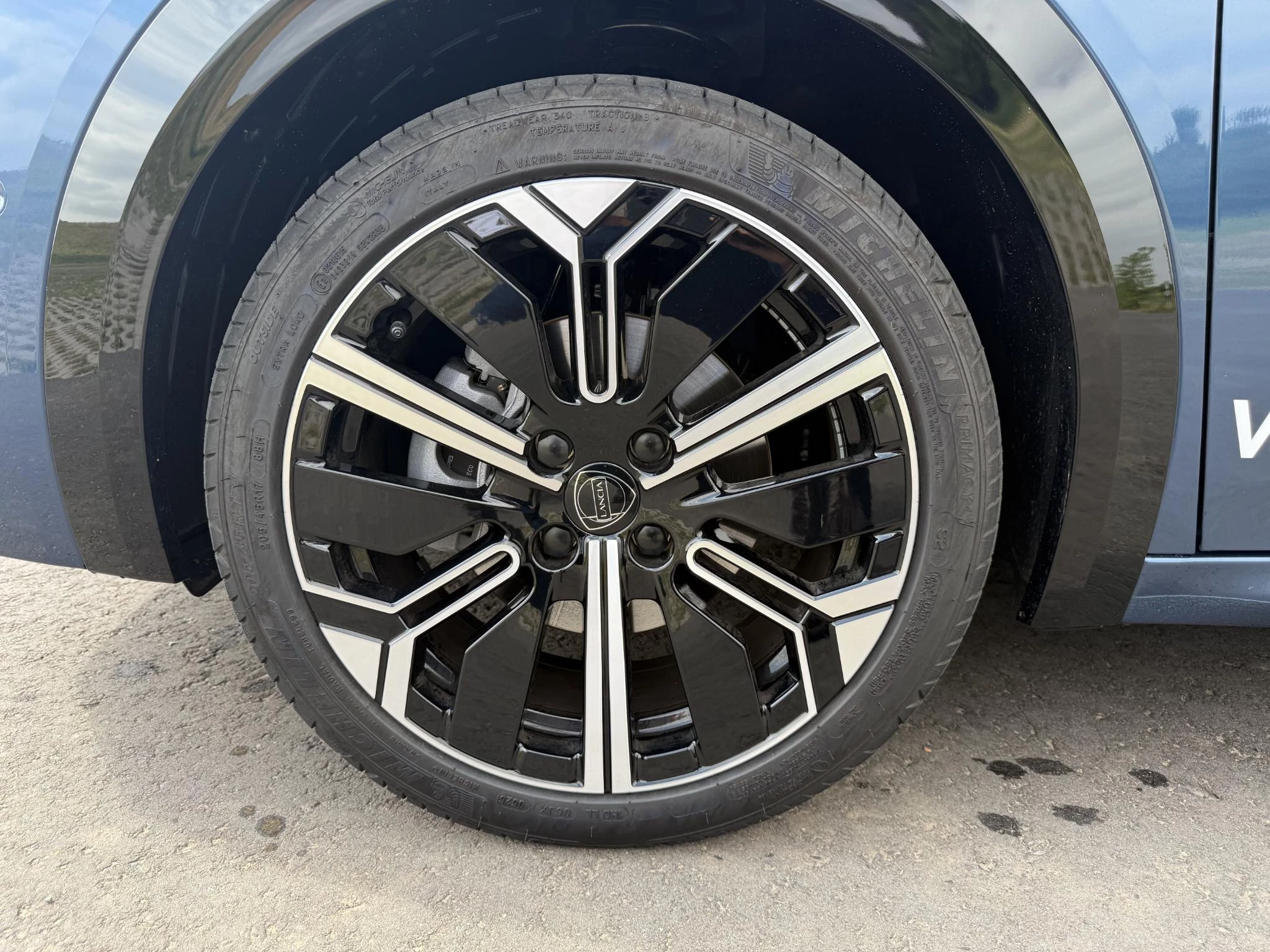Lancia Ypsilon 54 kWh