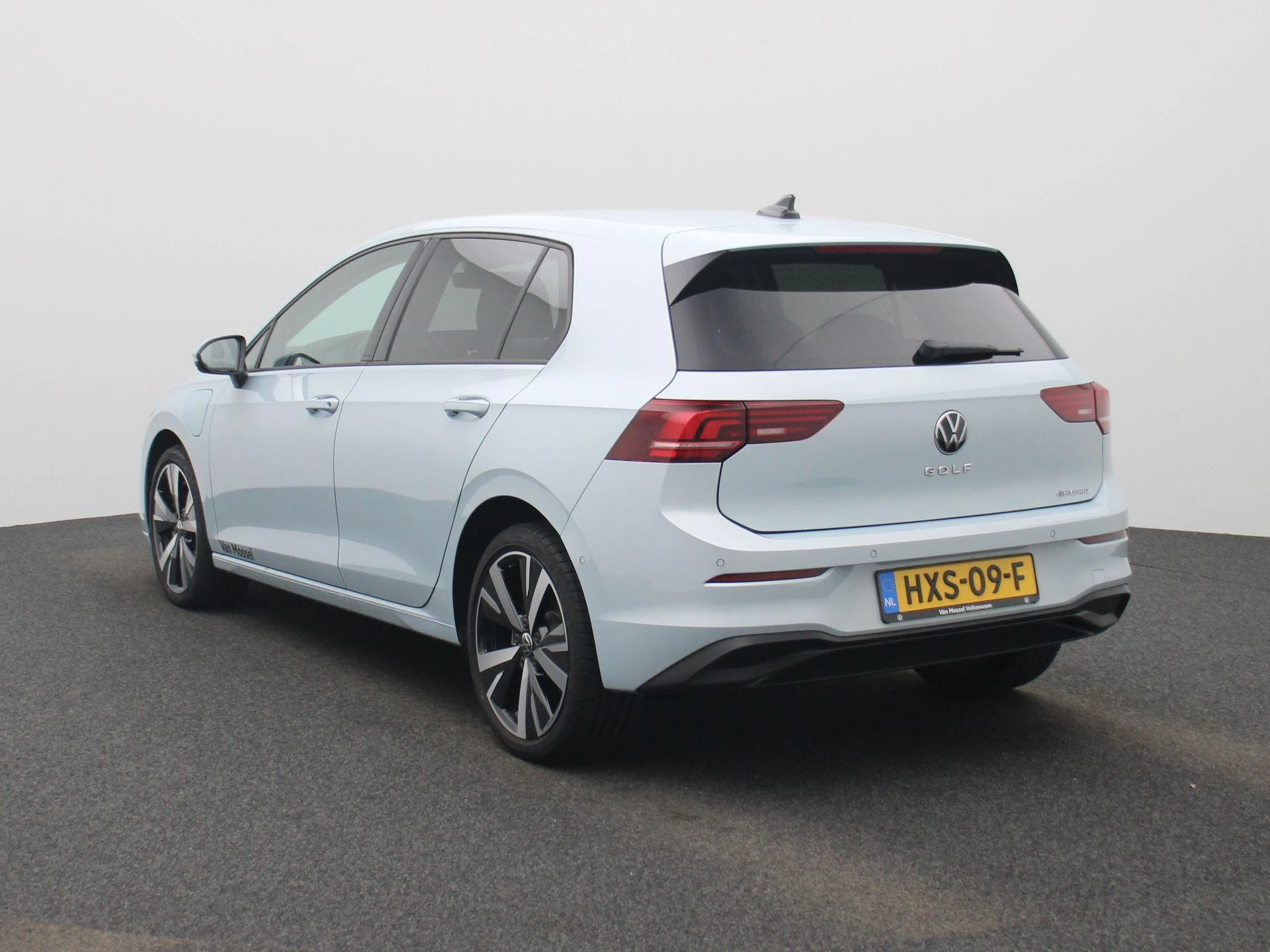 Volkswagen Golf 1.5 eHybrid Life Edition