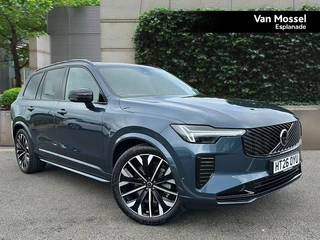Volvo XC90 2.0 B5P Ultra Dark 5dr AWD Geartronic