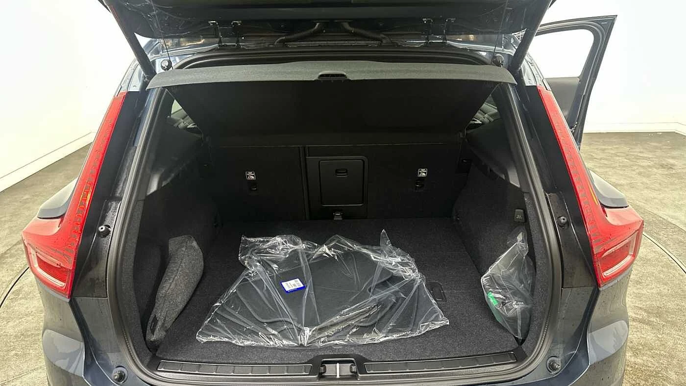 Volvo-XC40-image-14