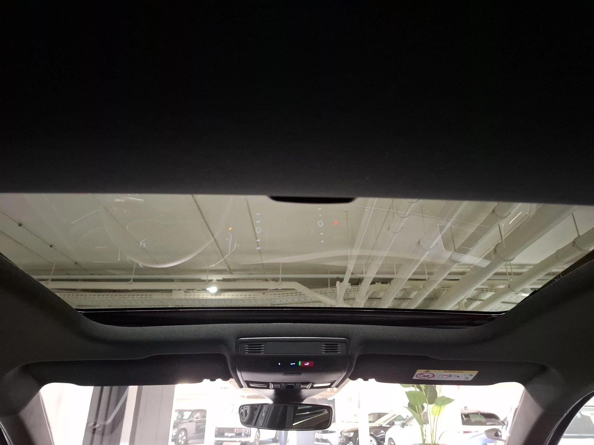 Volkswagen-Polo-image-11