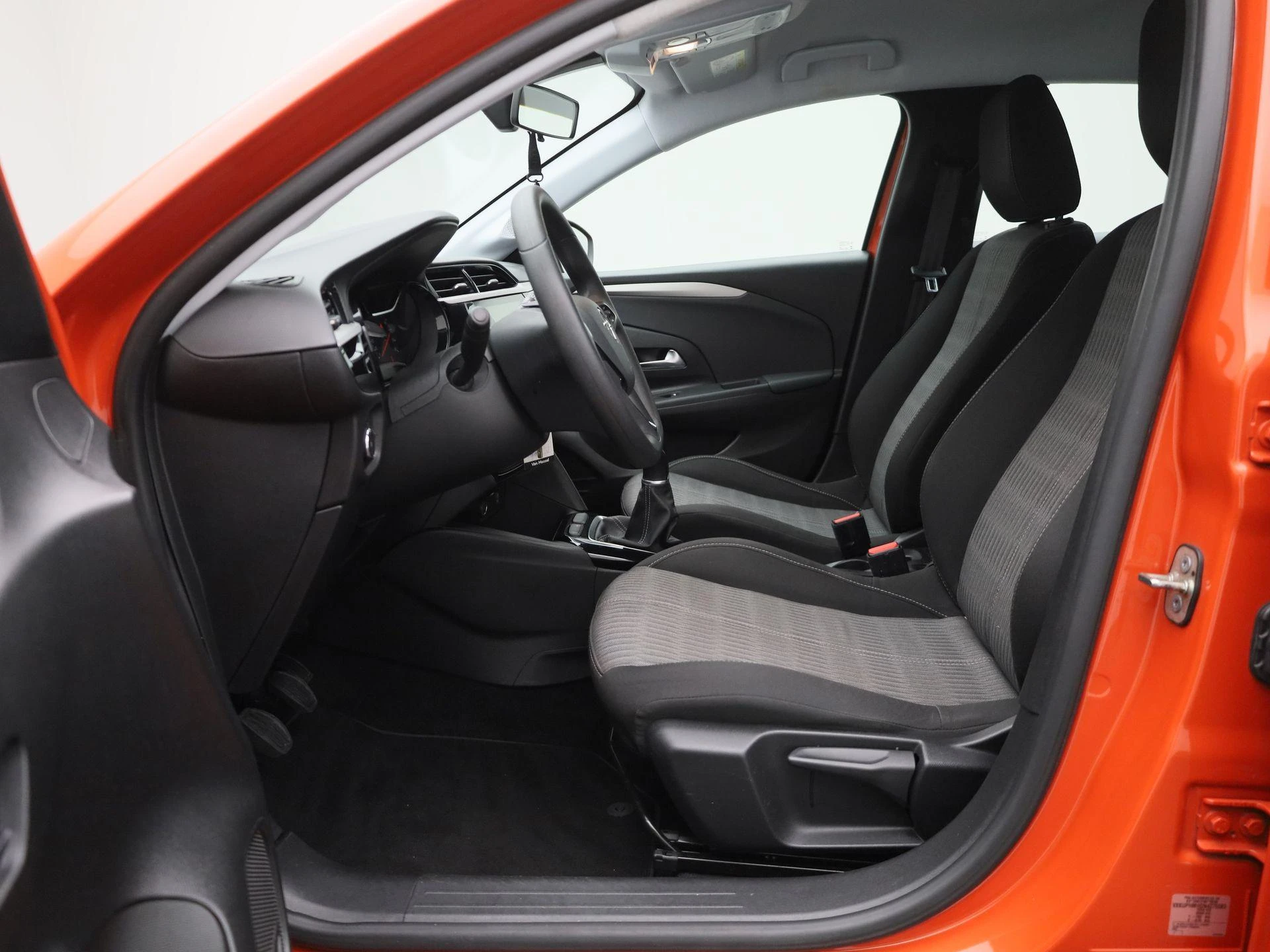 Opel-Corsa-image-11