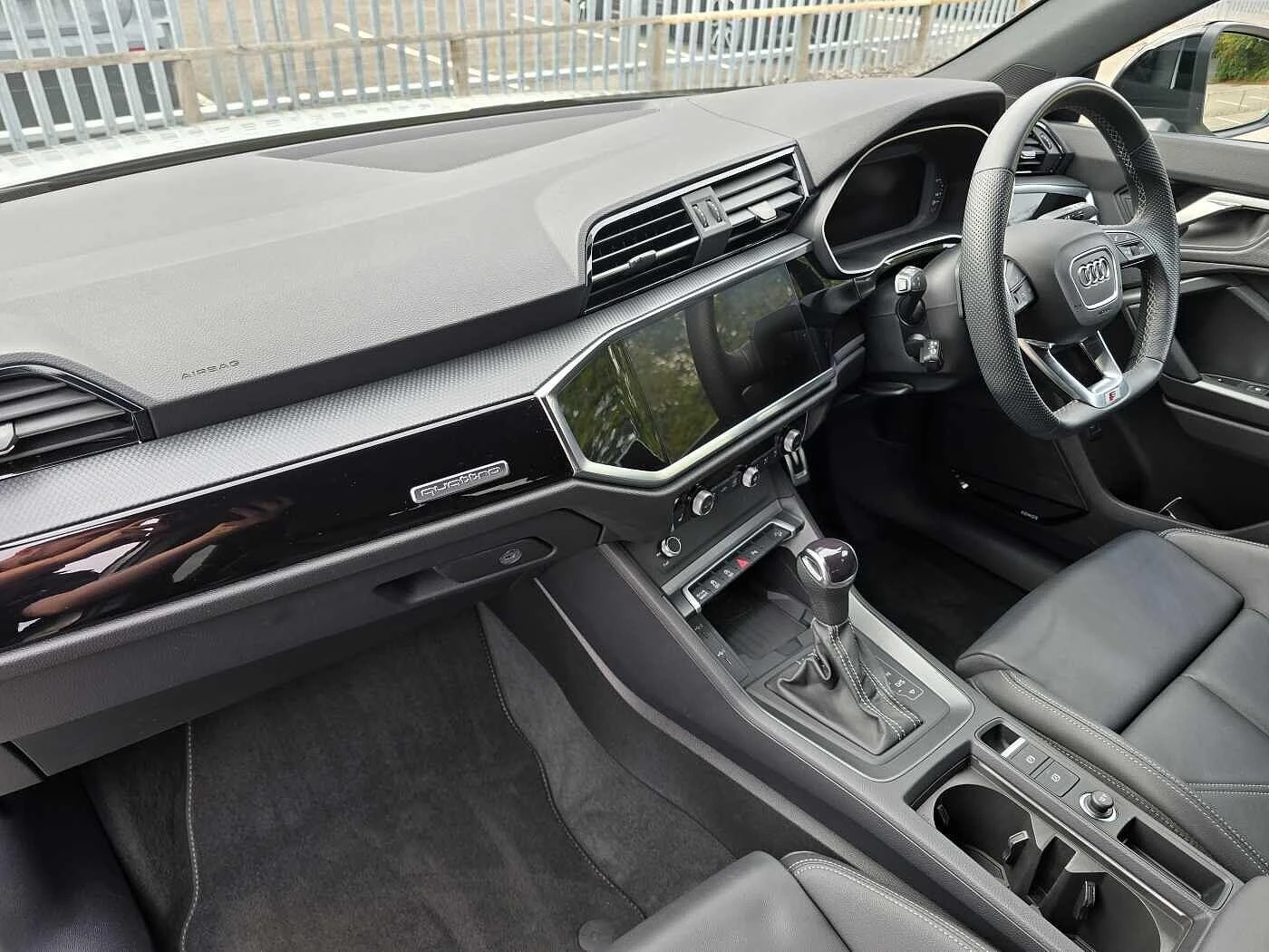 Audi-Q3-image-1