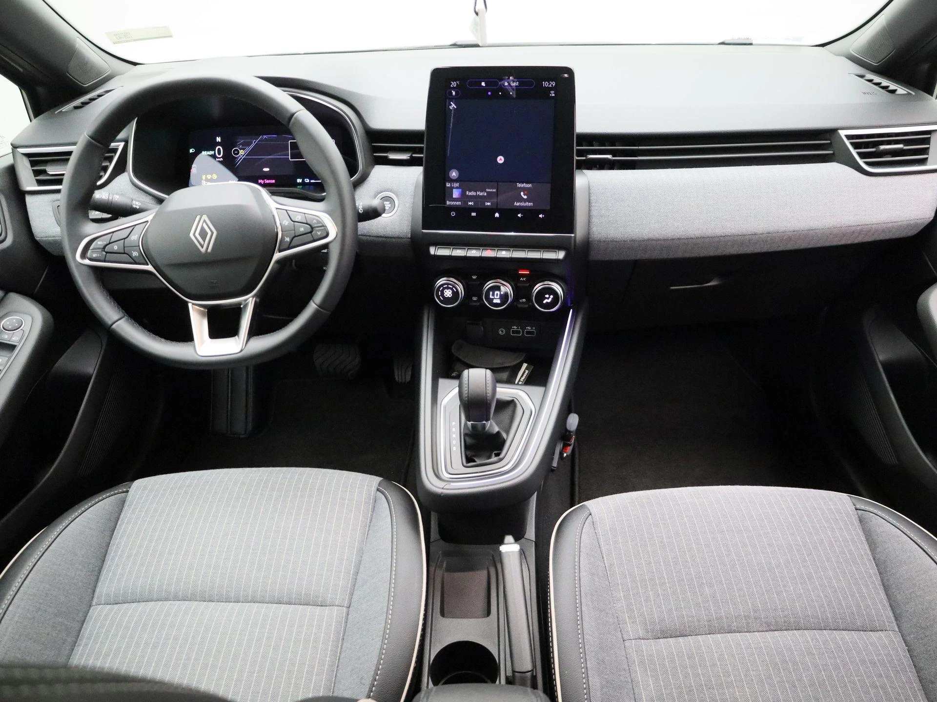 Renault-Clio-image-7