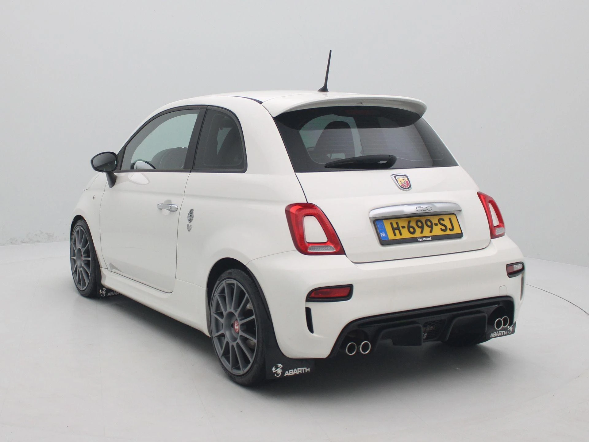Fiat-500-image-2