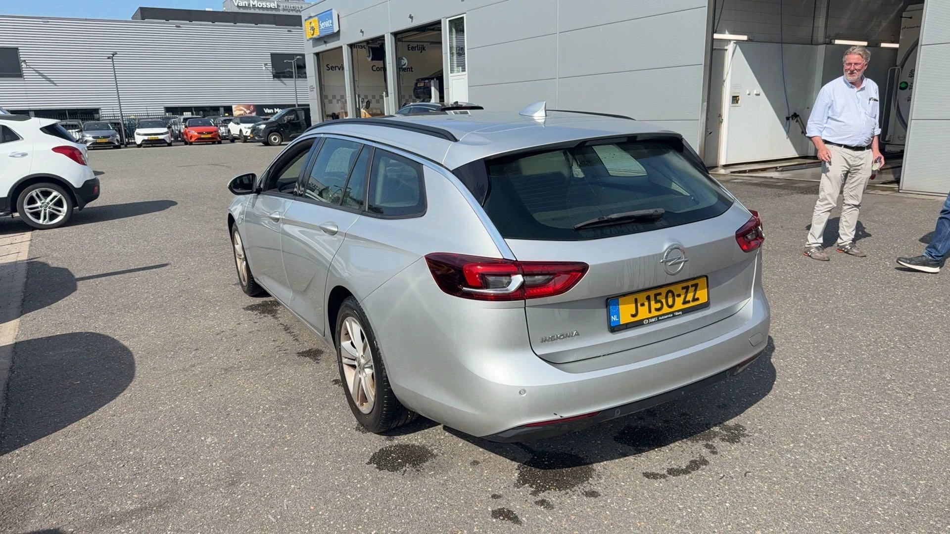 Opel-Insignia-image-1