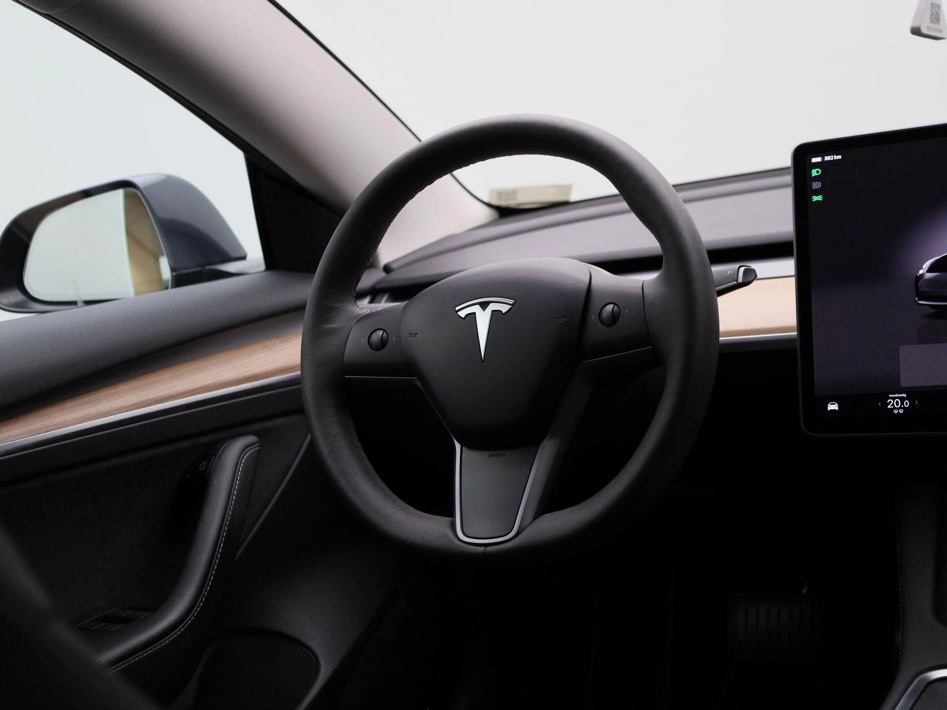 Tesla Model 3 Standard Range Autopilot