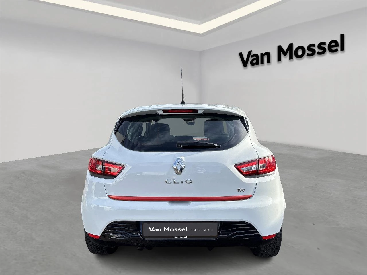 Renault-Clio-image-2