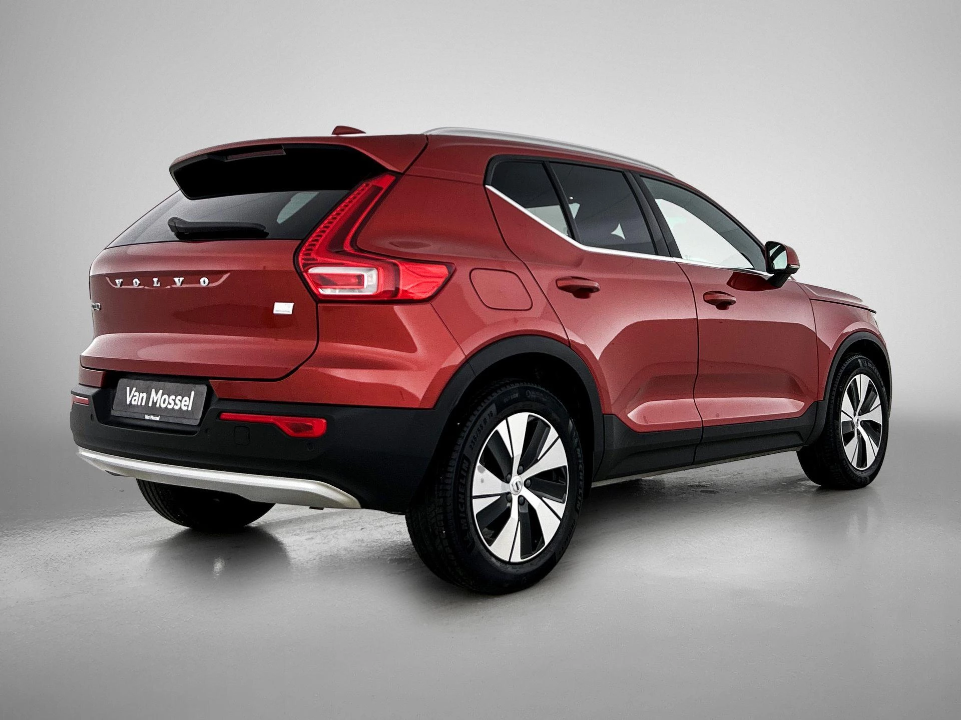 Volvo XC40 T5 Recharge Plus Bright