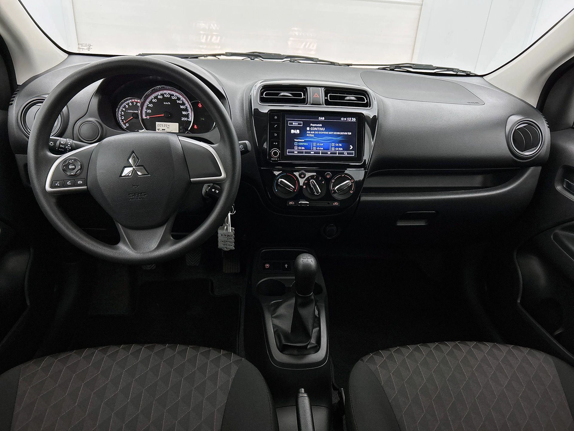 Mitsubishi-Space Star-image-18