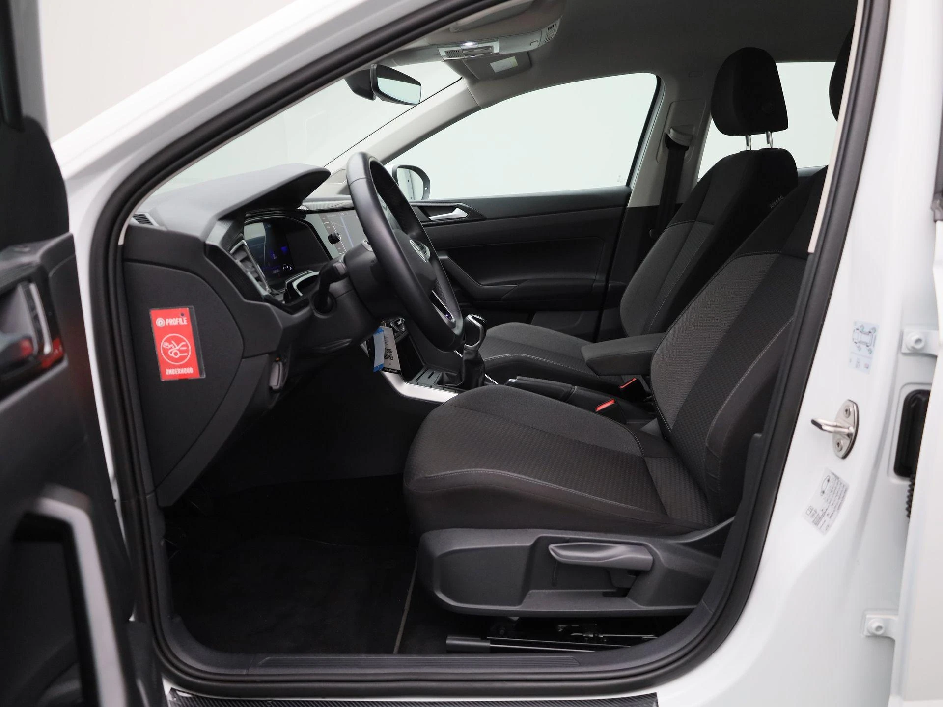 Volkswagen-Taigo-image-10