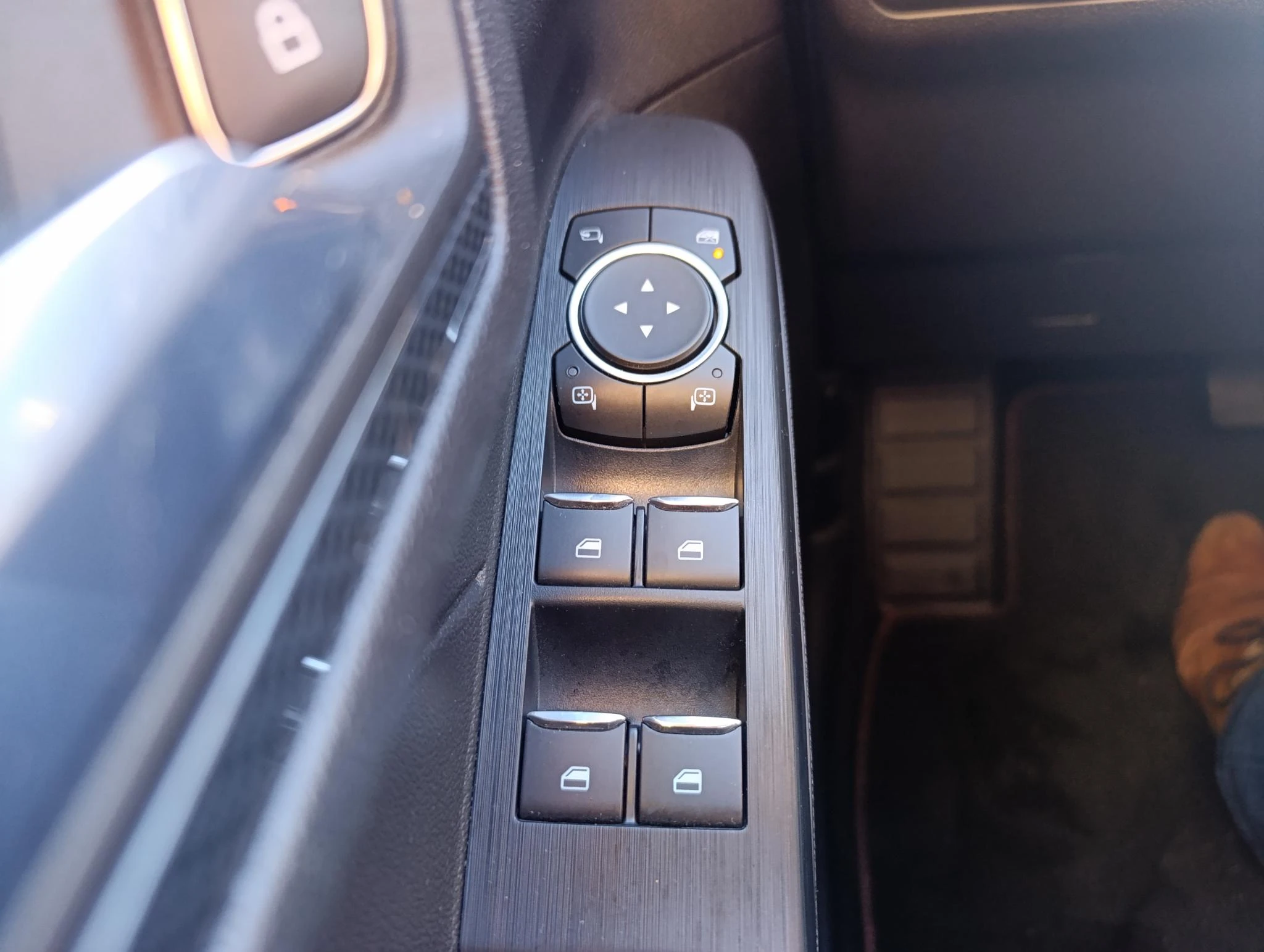 Ford-Kuga-image-17