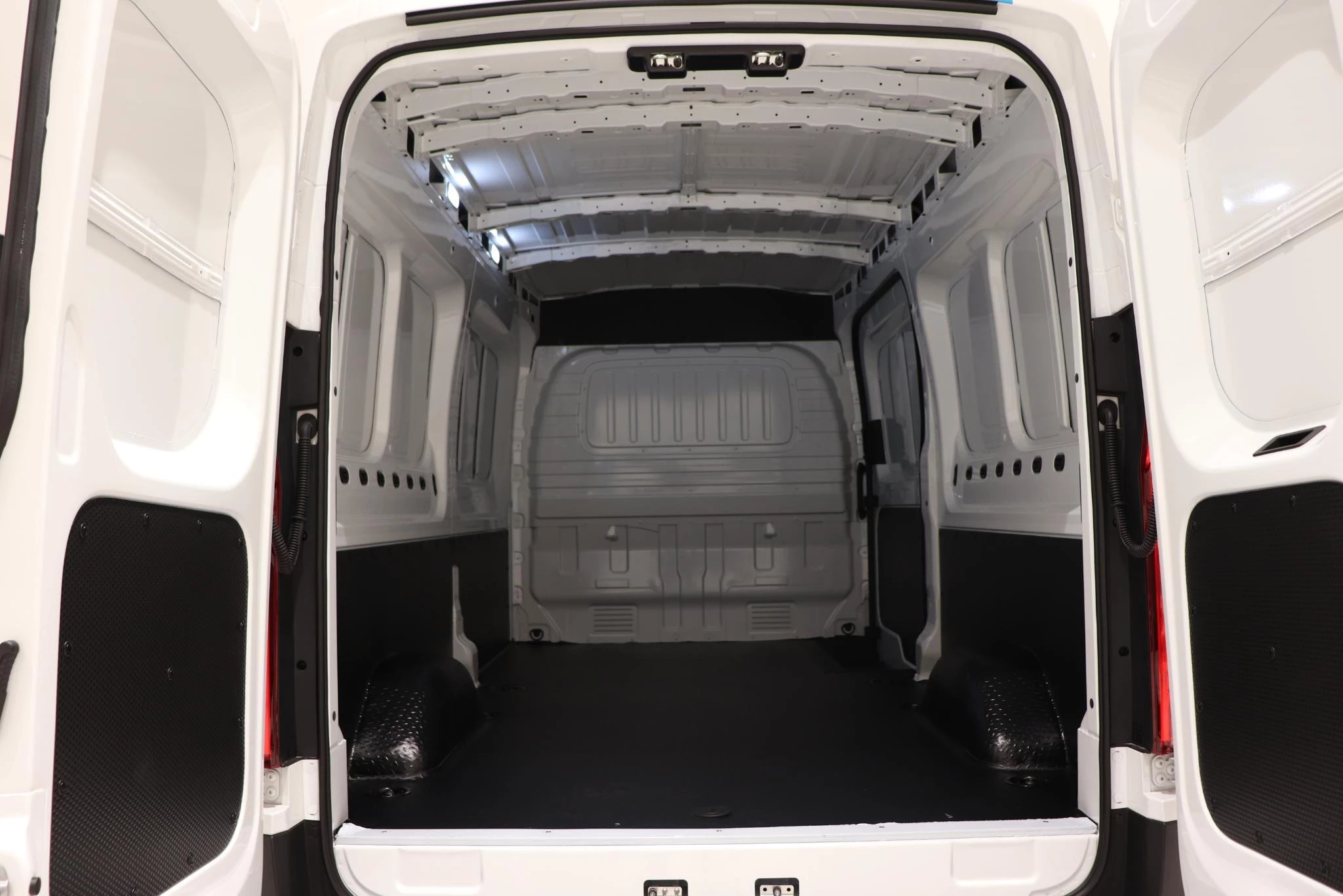 Maxus-eDeliver9-image-15