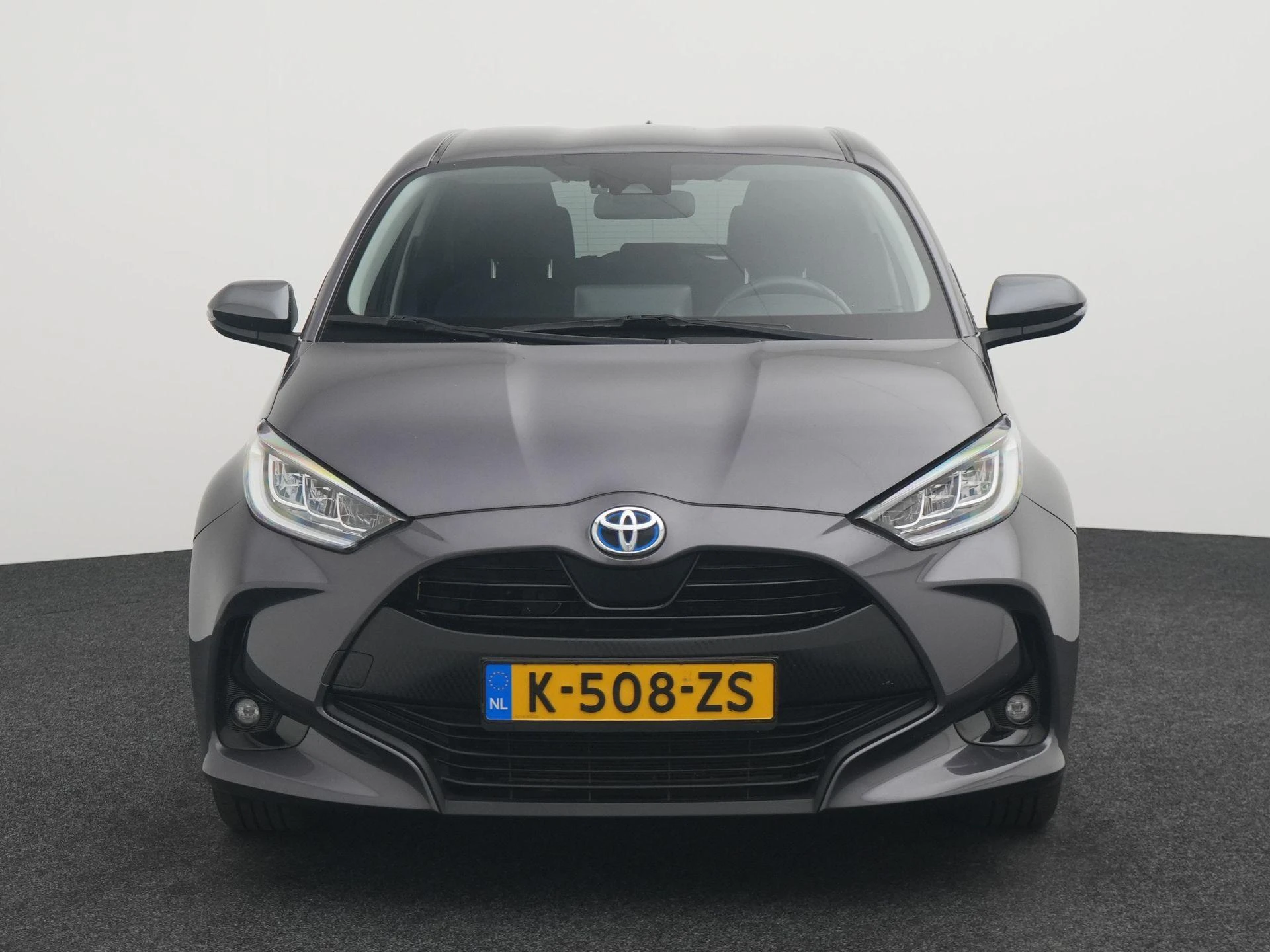 Toyota-Yaris-image-2