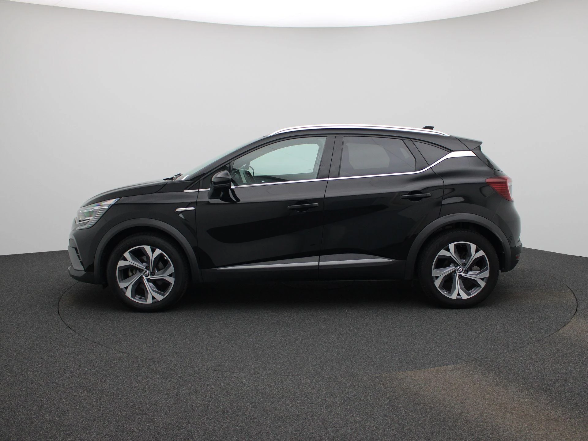 Renault-Captur-image-3