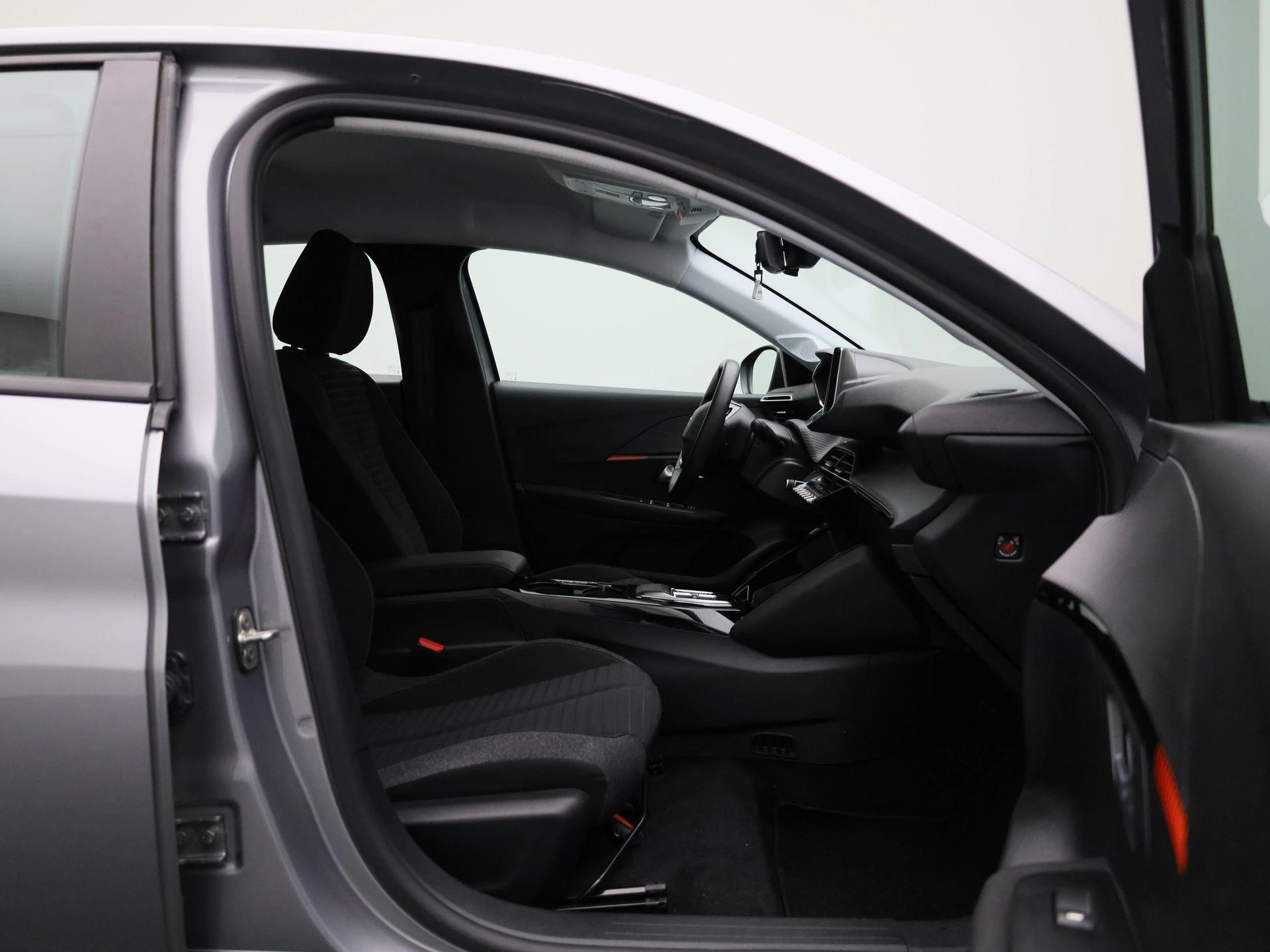 Peugeot e-208 EV Allure 50 kWh