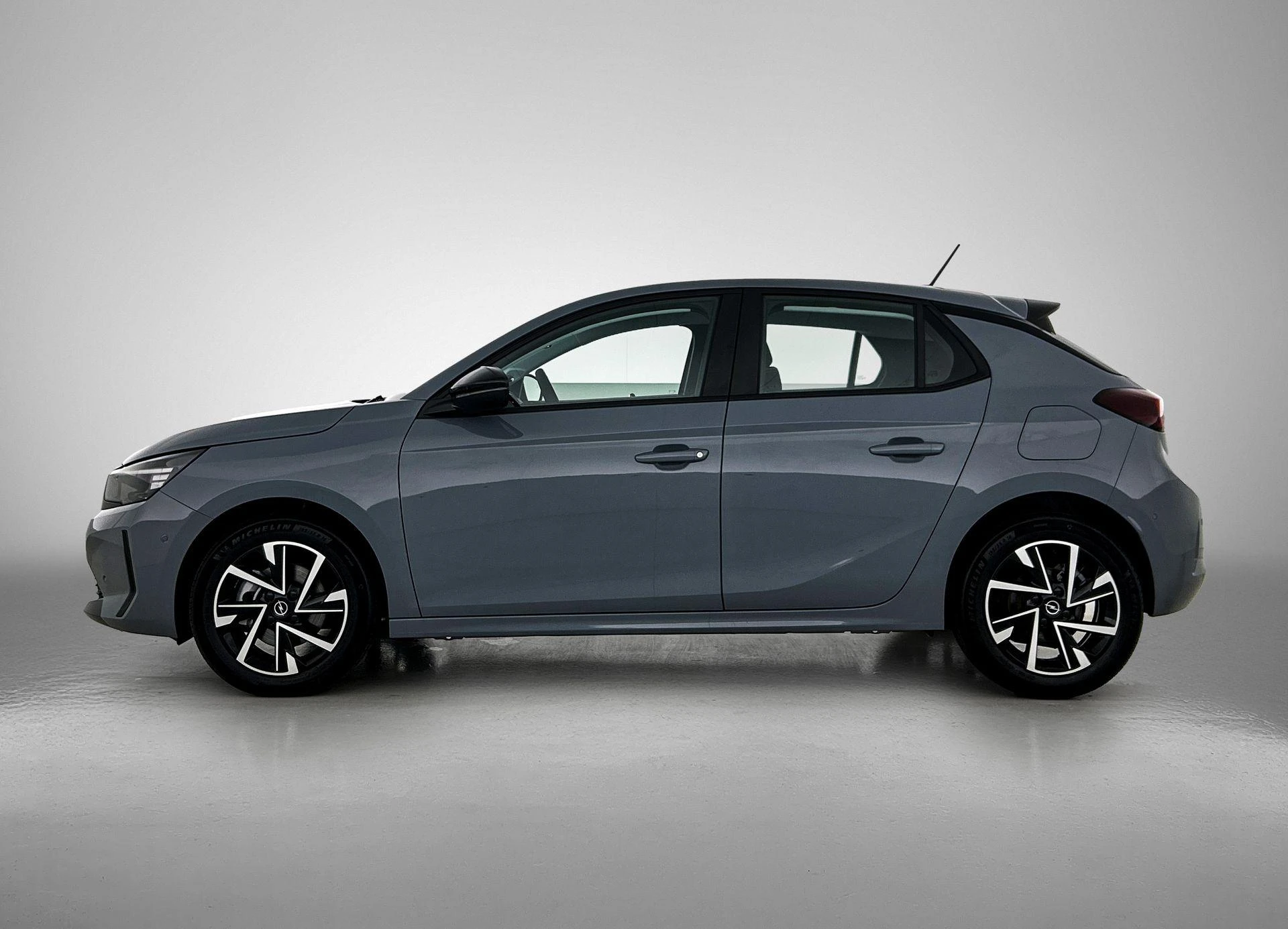 Opel-Corsa-image-1