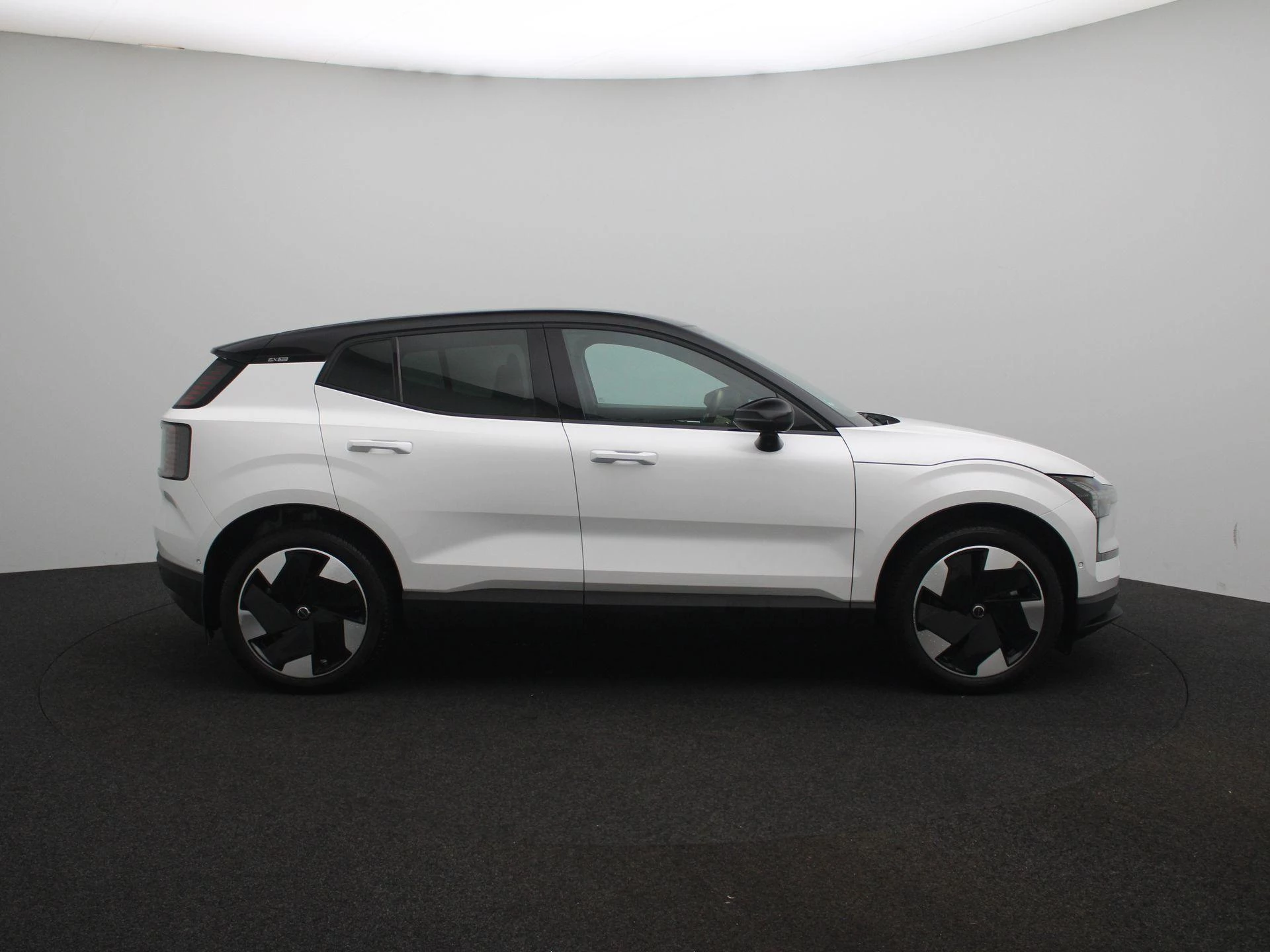 Volvo EX30 Single Motor Extended Range Ultra 69 kWh