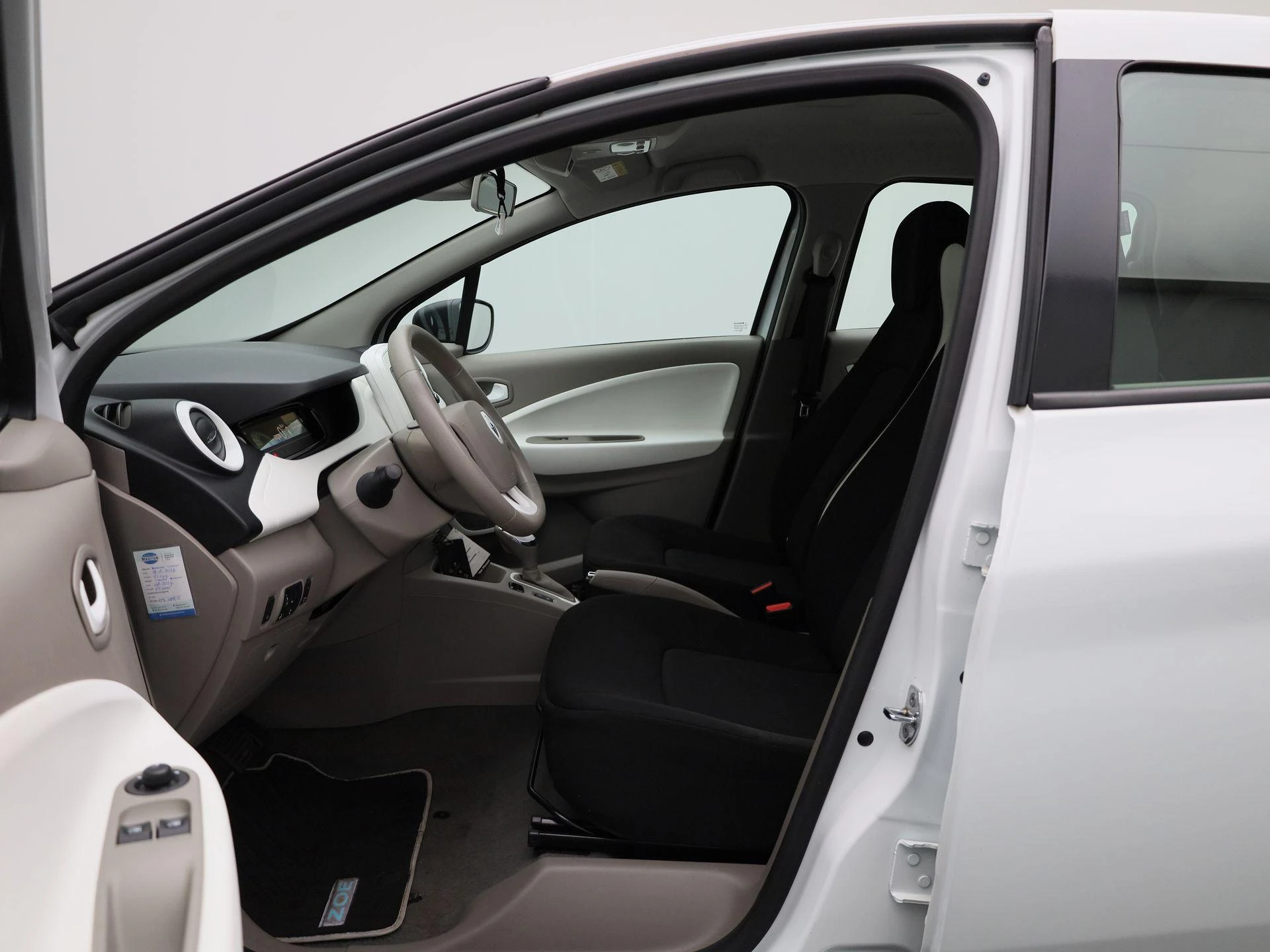 Renault-ZOE-image-8