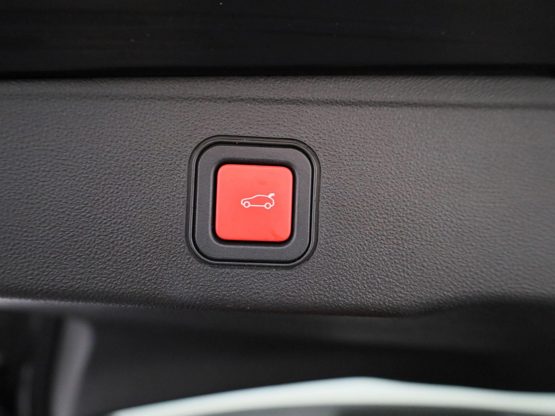 Jeep-Avenger-image-13