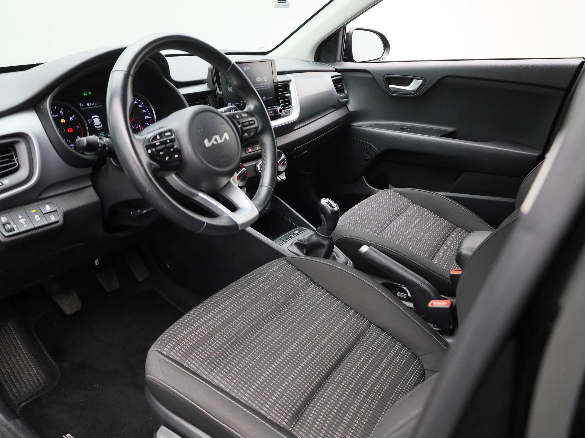 Kia-Stonic-image-14