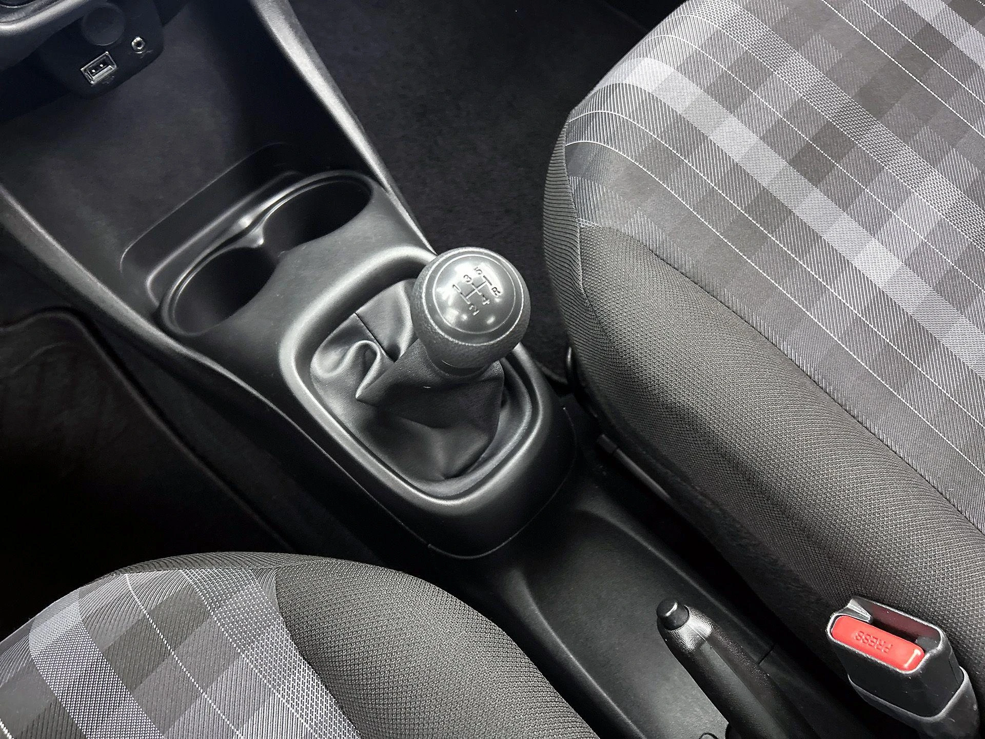 Peugeot-108-image-15