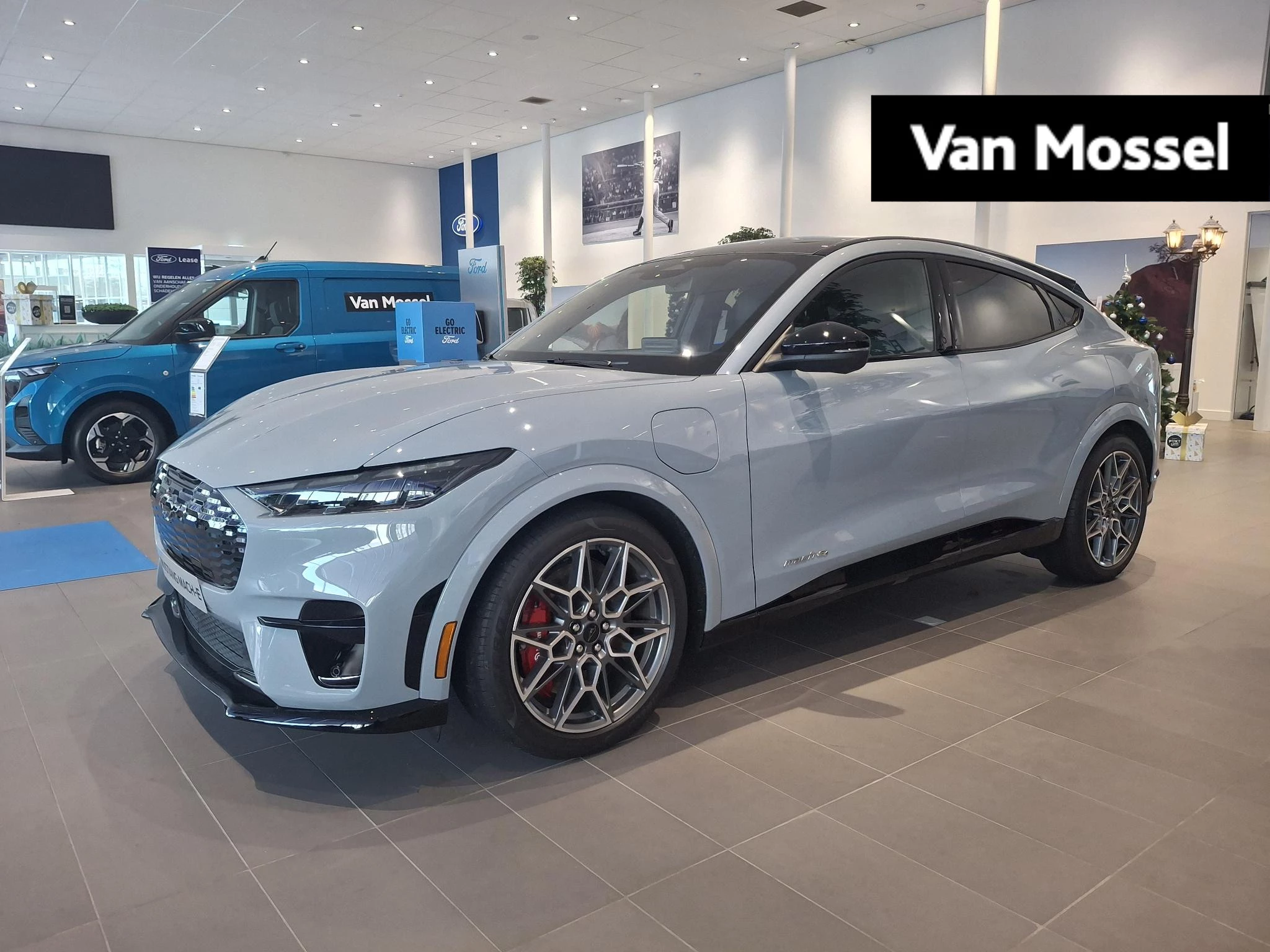 Ford-Mustang Mach-E-image-0