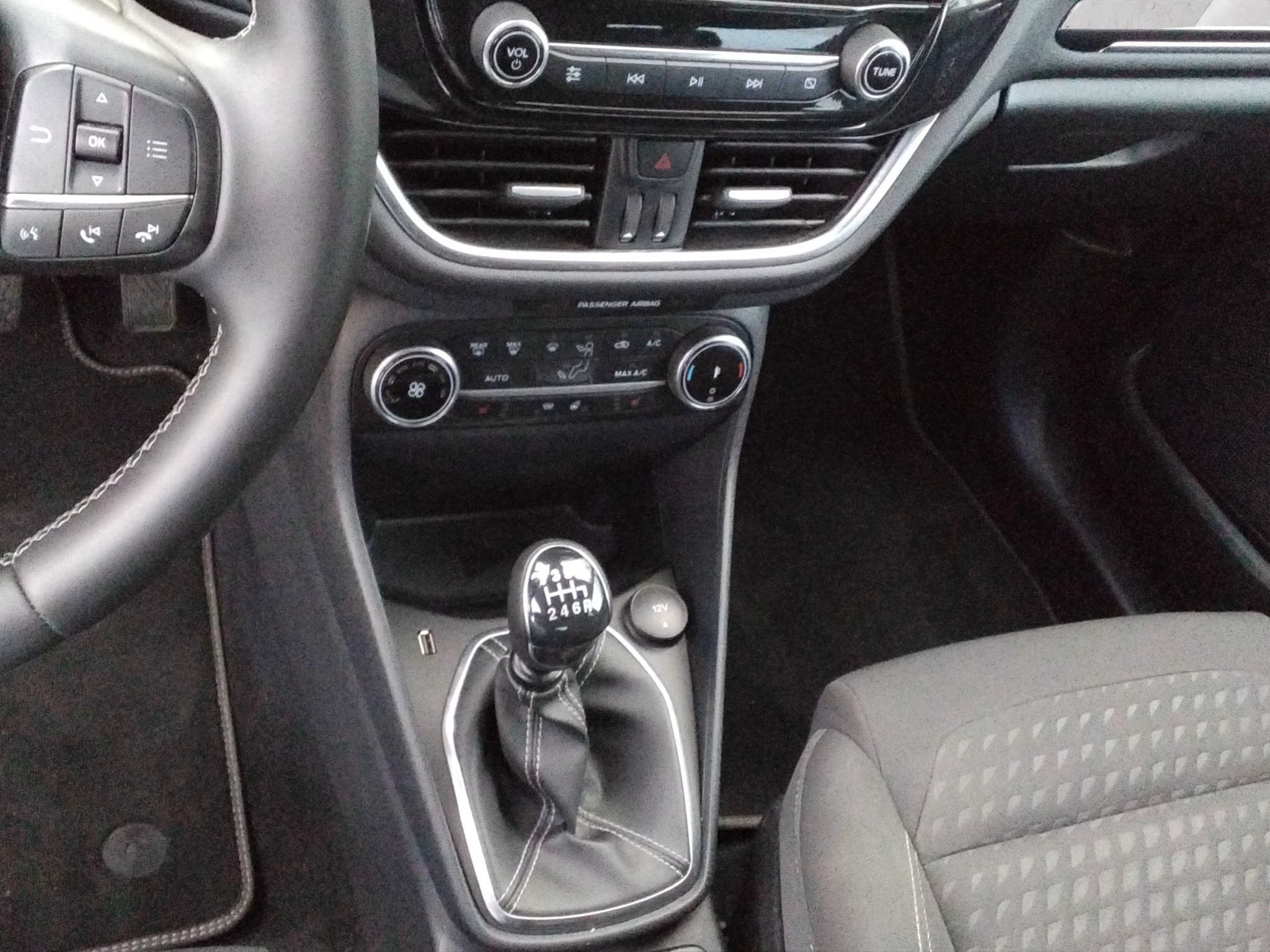 Ford Fiesta Titanium*ACC*RFK*Winter-Pkt.*LM-Felgen