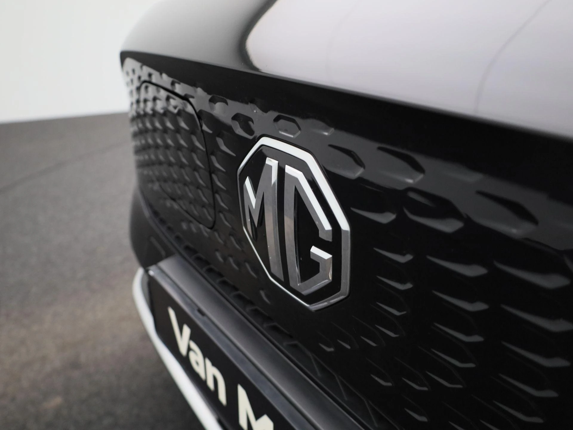 MG-ZS-image-27
