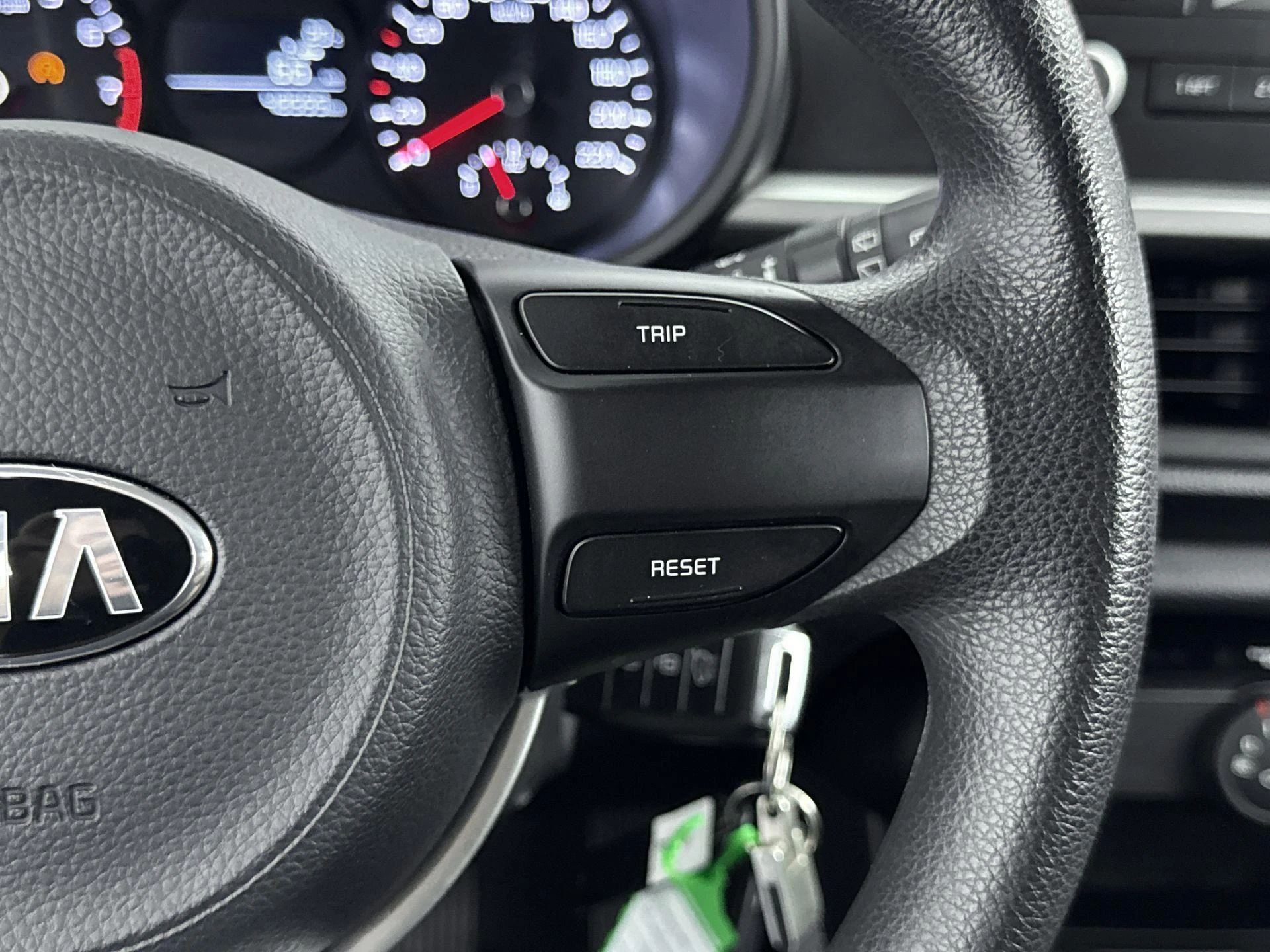 Kia-Picanto-image-15