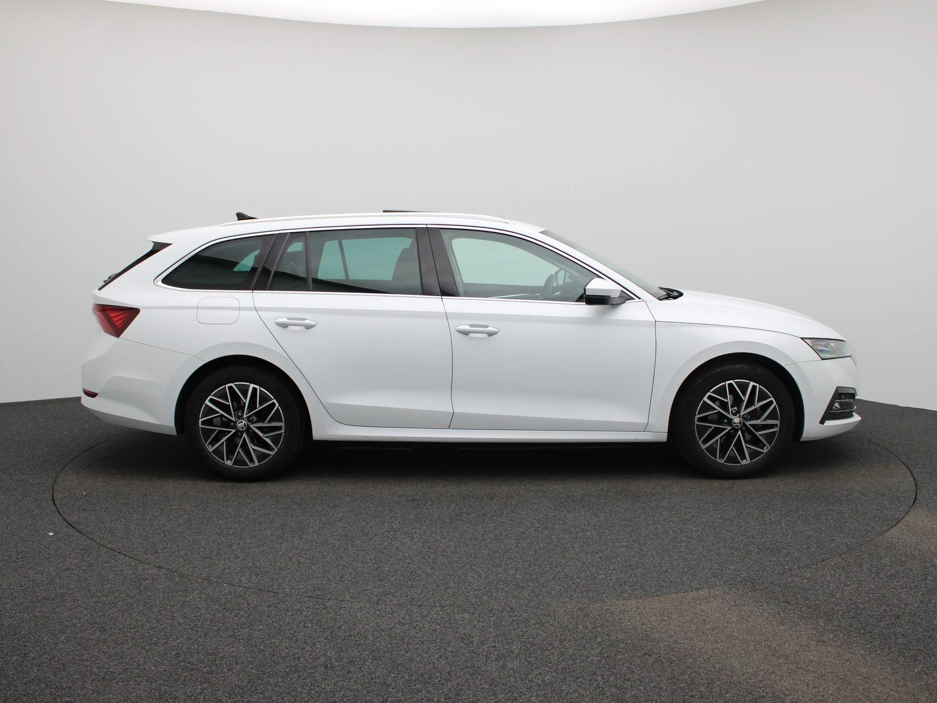 Škoda-Octavia-image-6