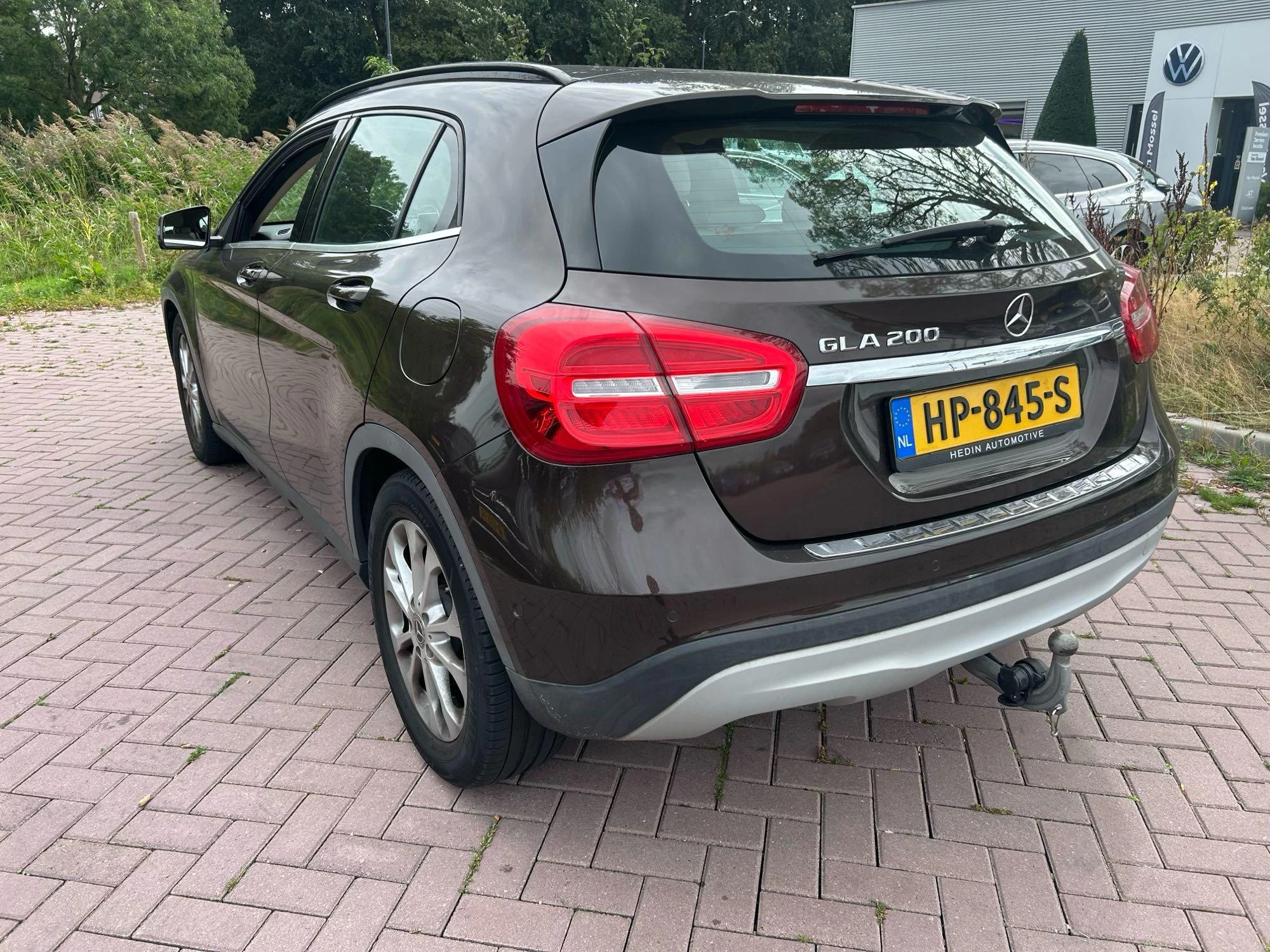 Mercedes-Benz-GLA-image-1