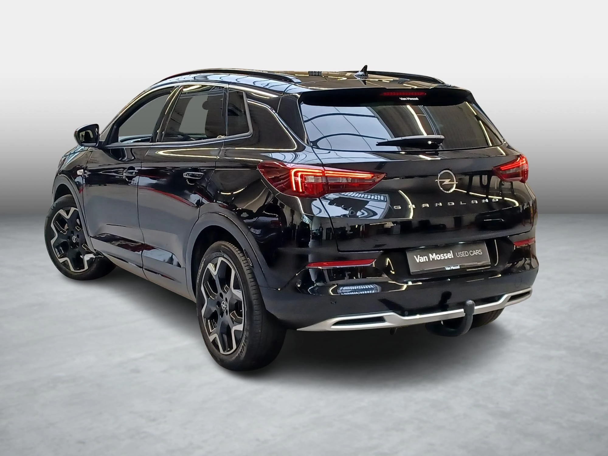 Opel-Grandland-image-2