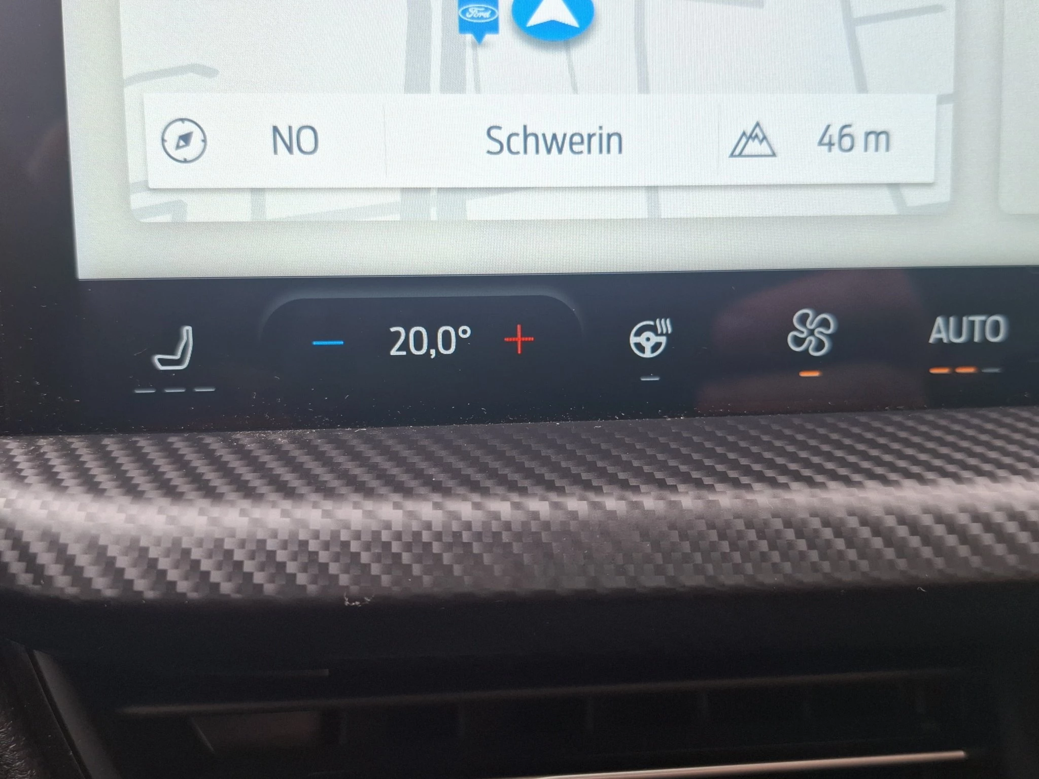 Ford Kuga ST-Line X Aut.*PANO*AHK*360GRAD*LED-MATRIX*NAVI*GRA*WINTER-PKT..