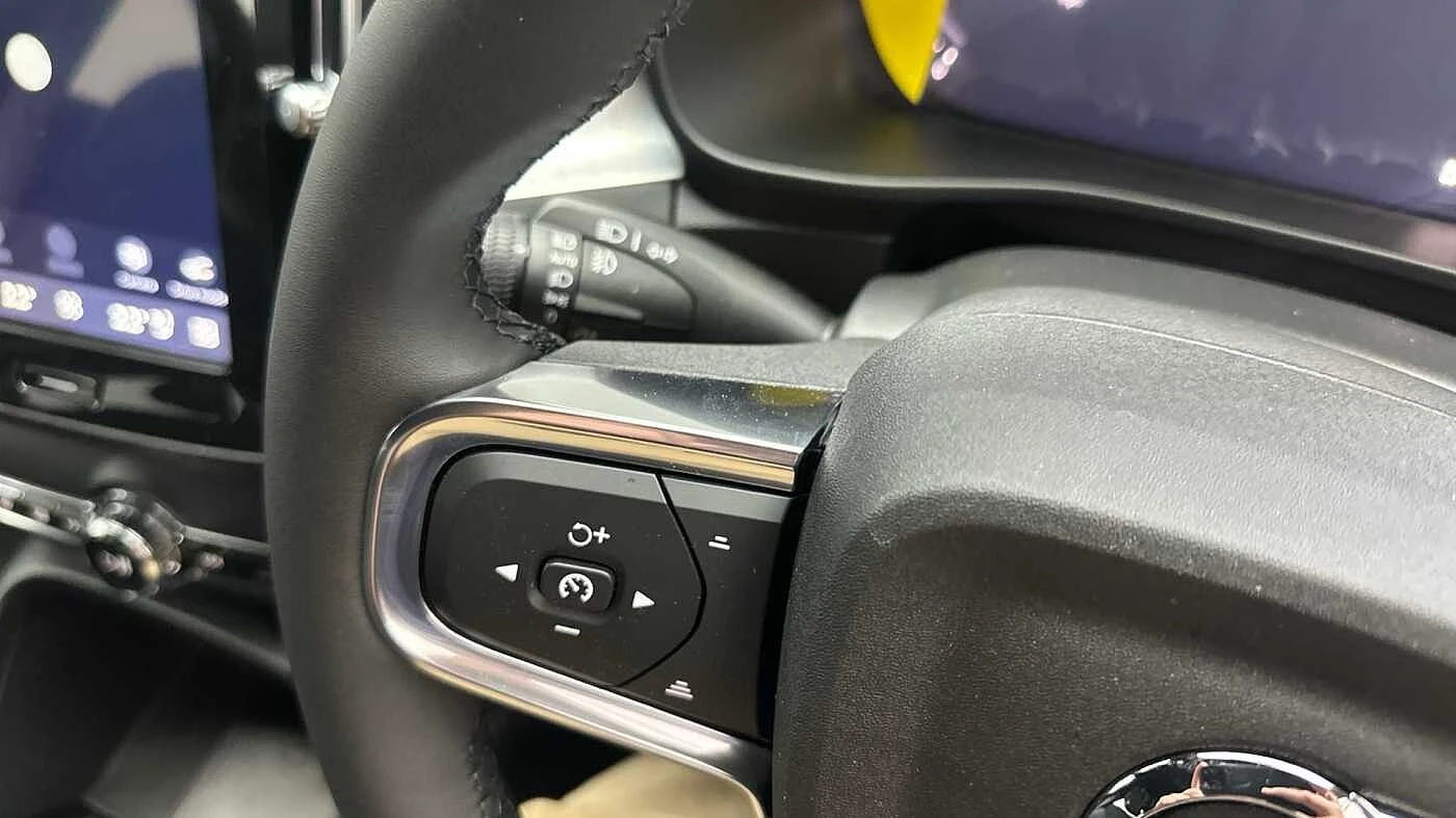 Volvo-XC40-image-20